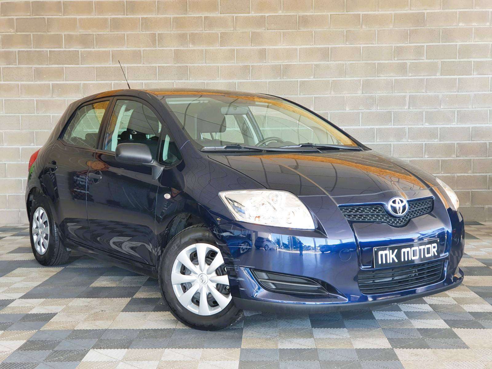 Toyota Auris 🟢1.4 ESSENCE 97CV / !!! 13.000 KM !!! / FULL CARNET thumbnail