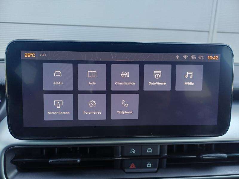 Jeep Avenger 1.2 e-Hybrid 101ch thumbnail