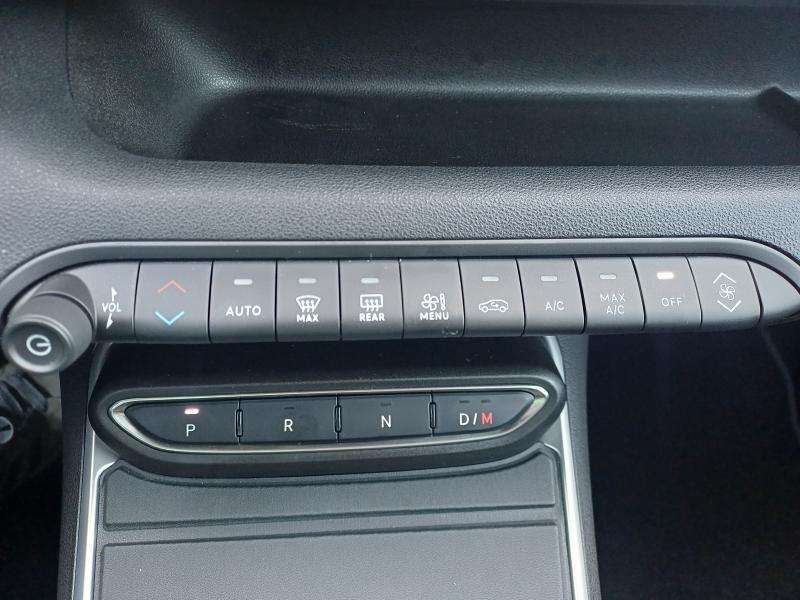 Jeep Avenger 1.2 e-Hybrid 101ch thumbnail