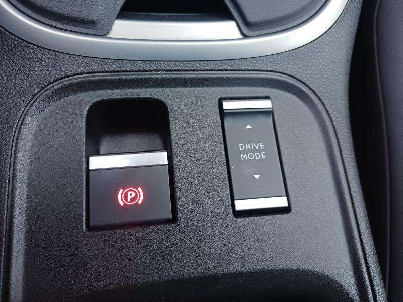 Jeep Avenger 1.2 e-Hybrid 101ch thumbnail