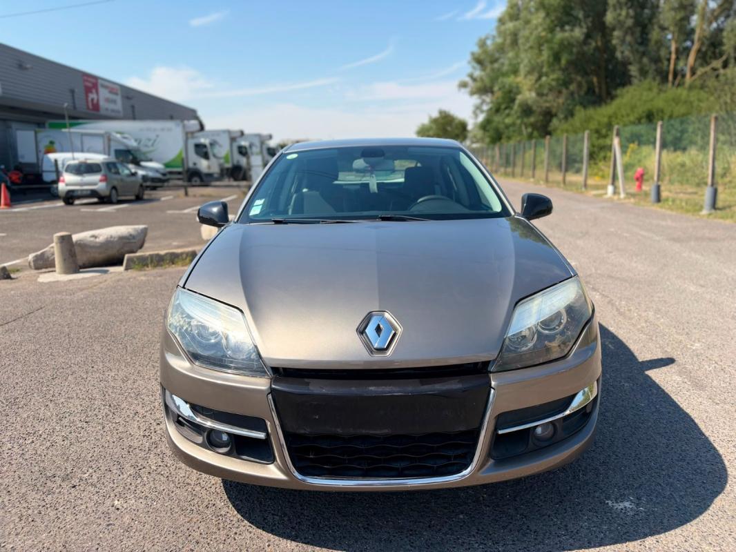 Renault Laguna III Berline BOSE Edition thumbnail