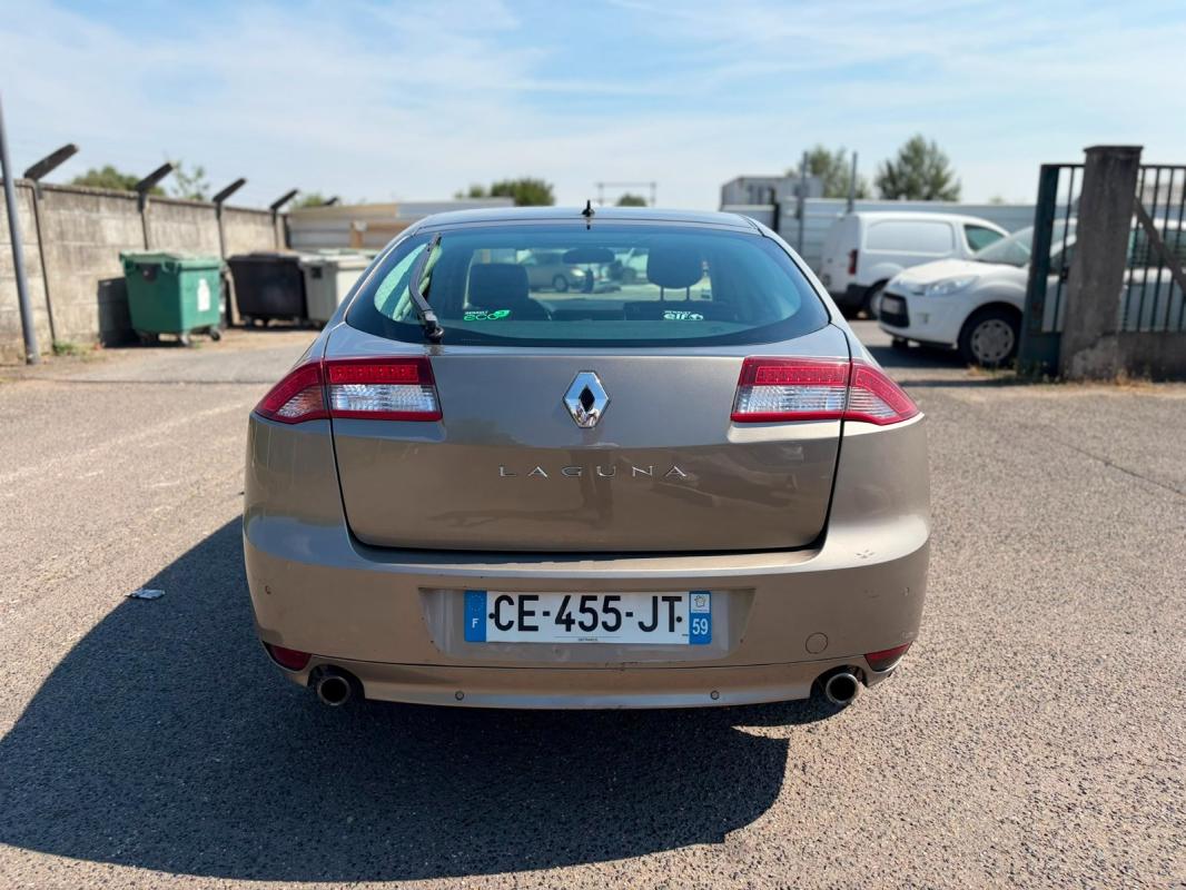 Renault Laguna III Berline BOSE Edition thumbnail
