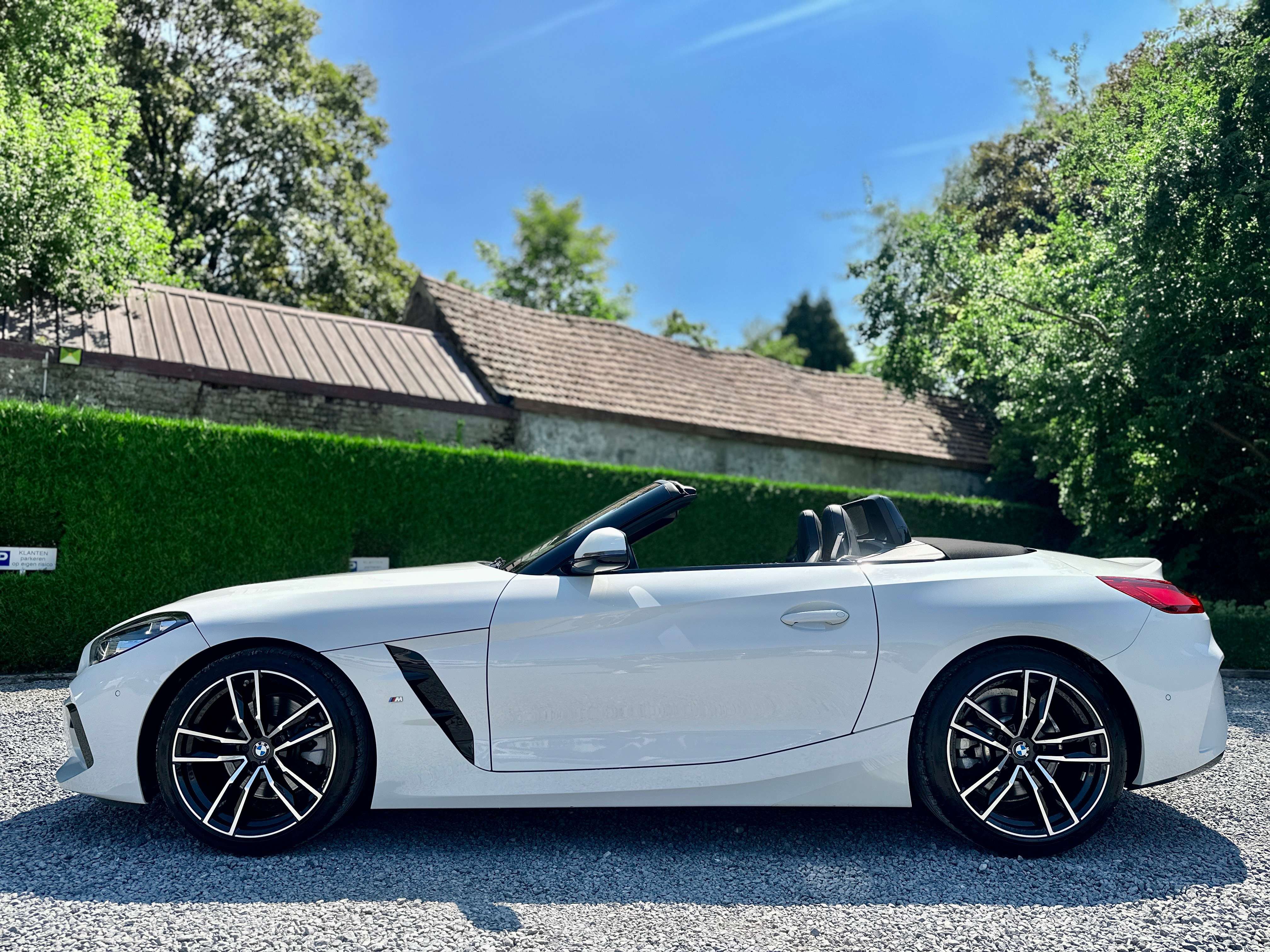 BMW Z4 Z4 2.0iAS sDrive20i M-Pack / HARMAN KARDON / STUURVERWARMING thumbnail