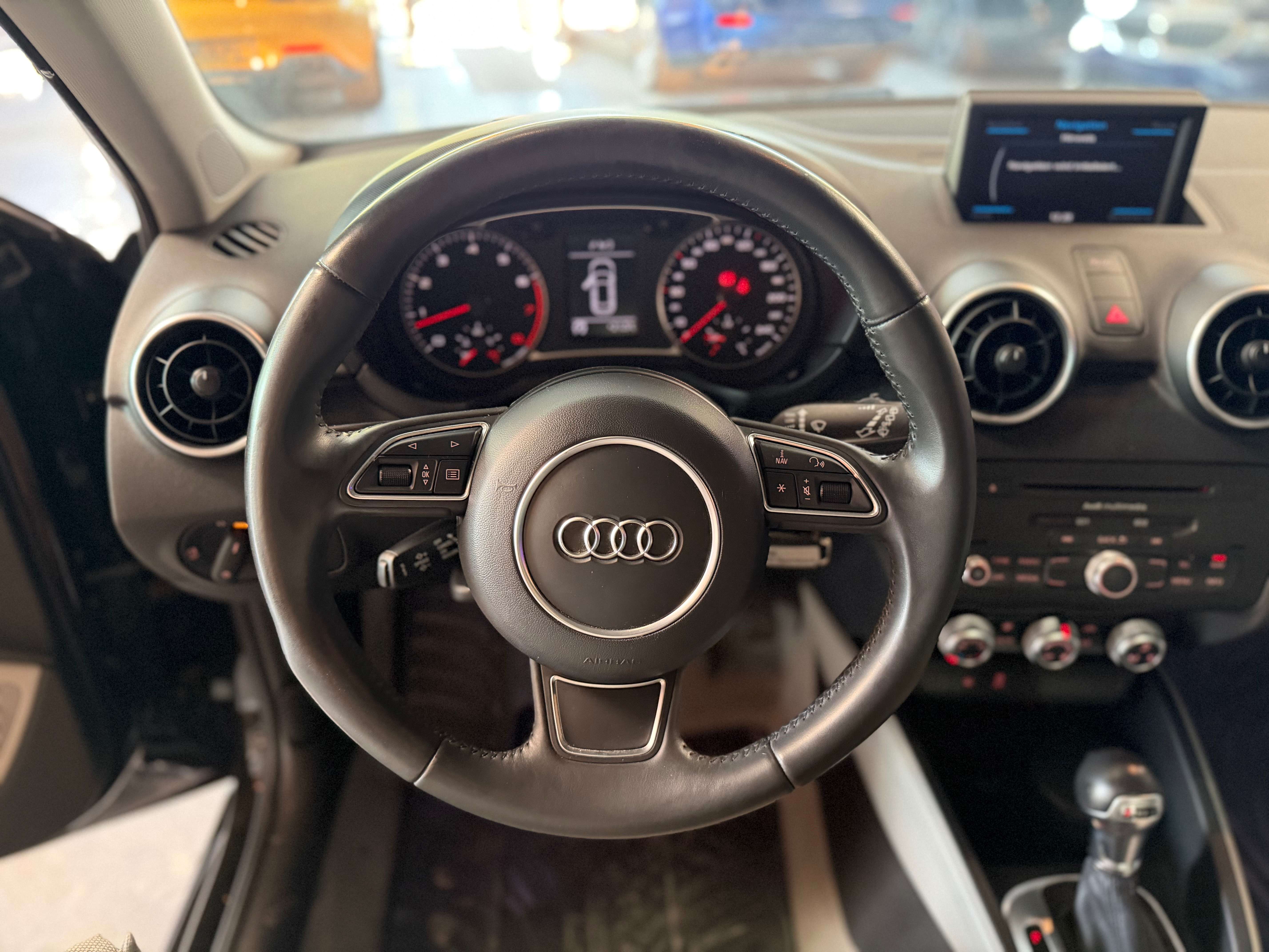 Audi A1 A1 Sportback 1.4 TFSI Ambition S line S tronic thumbnail