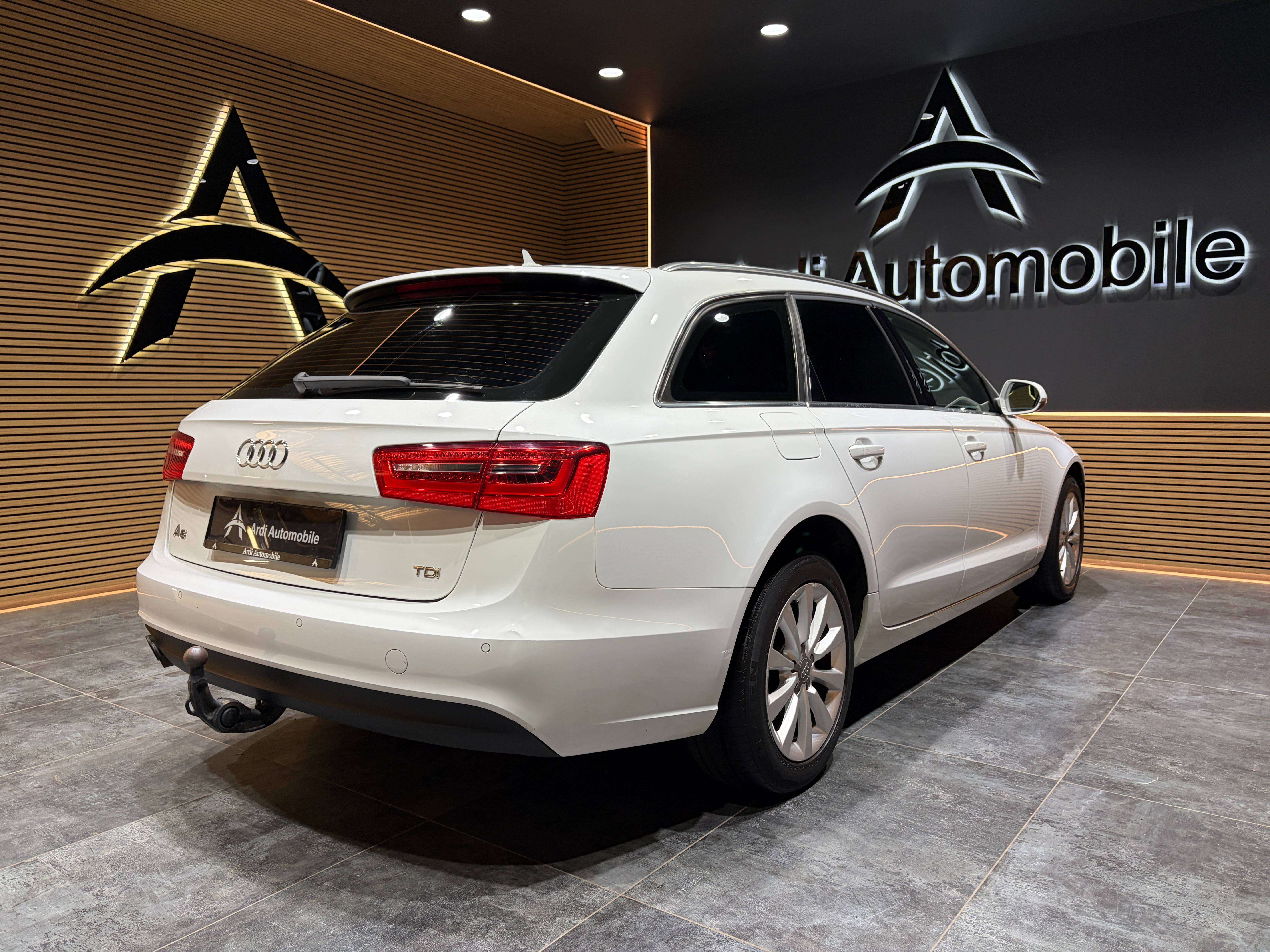Audi A6 Avant 2.0 TDi *CRUISE CONTROL*SIEGE CHAUFF*CAPTEUR AR* thumbnail