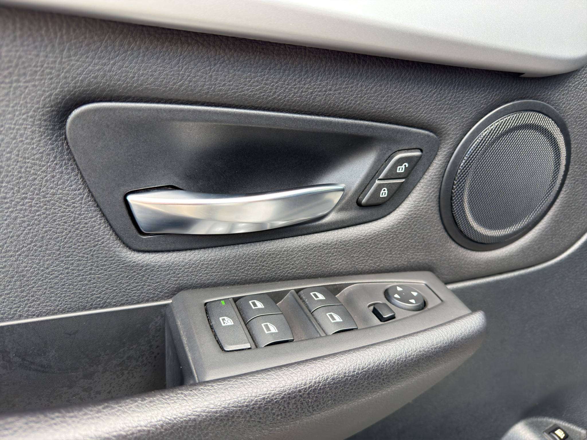 BMW 225 225xe iPerformance F45 Active Tourer *PLUG-IN-HYBRID - AWD - NAVIGATIE - ZETELVERWARMING*
