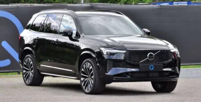 Volvo XC90 T8 PHEV PLUS DARK 7-ZIT HARMAN KARDON MEMORY SEATS APPLE CARPLAY