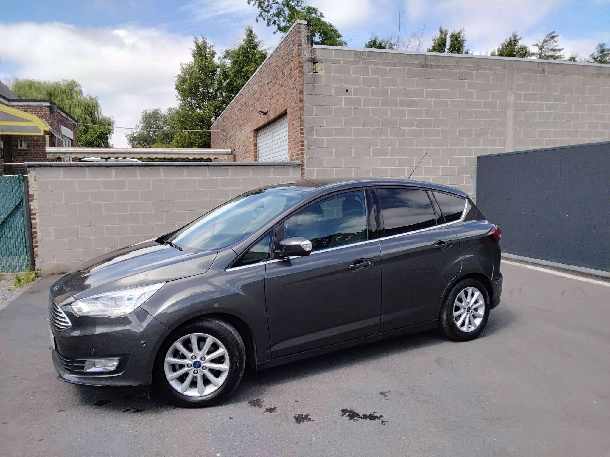 Ford C-Max 1.0 EcoBoost NAVI PARKHULP V&A TREKHAAK AIRCO CRUISE thumbnail