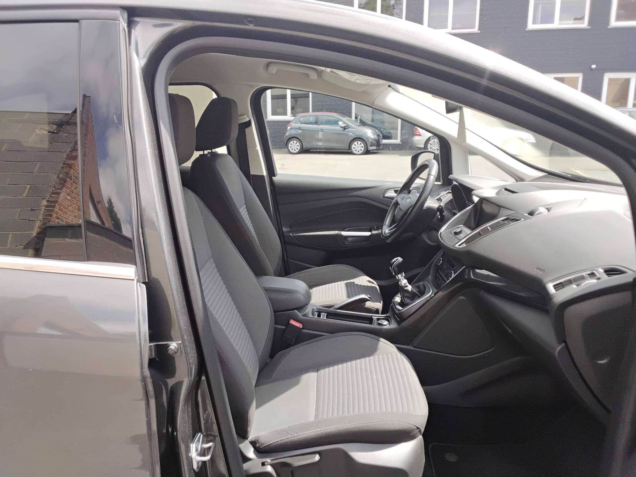 Ford C-Max 1.0 EcoBoost NAVI PARKHULP V&A TREKHAAK AIRCO CRUISE thumbnail