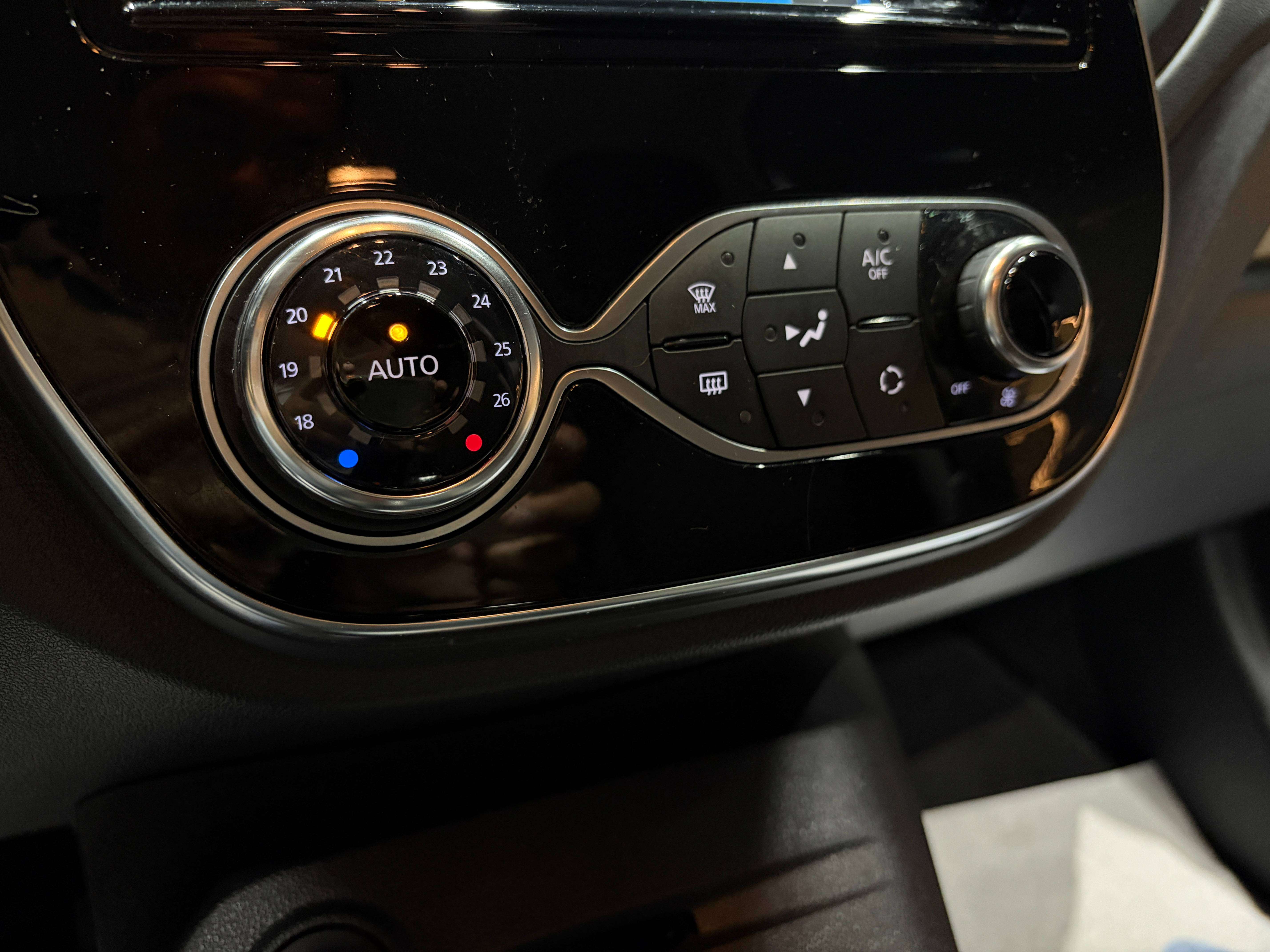 Renault Captur 1.5 dCi *CRUISE CONTROL*CAMERA*LED*1ER PROPRIO*GARANTIE* thumbnail