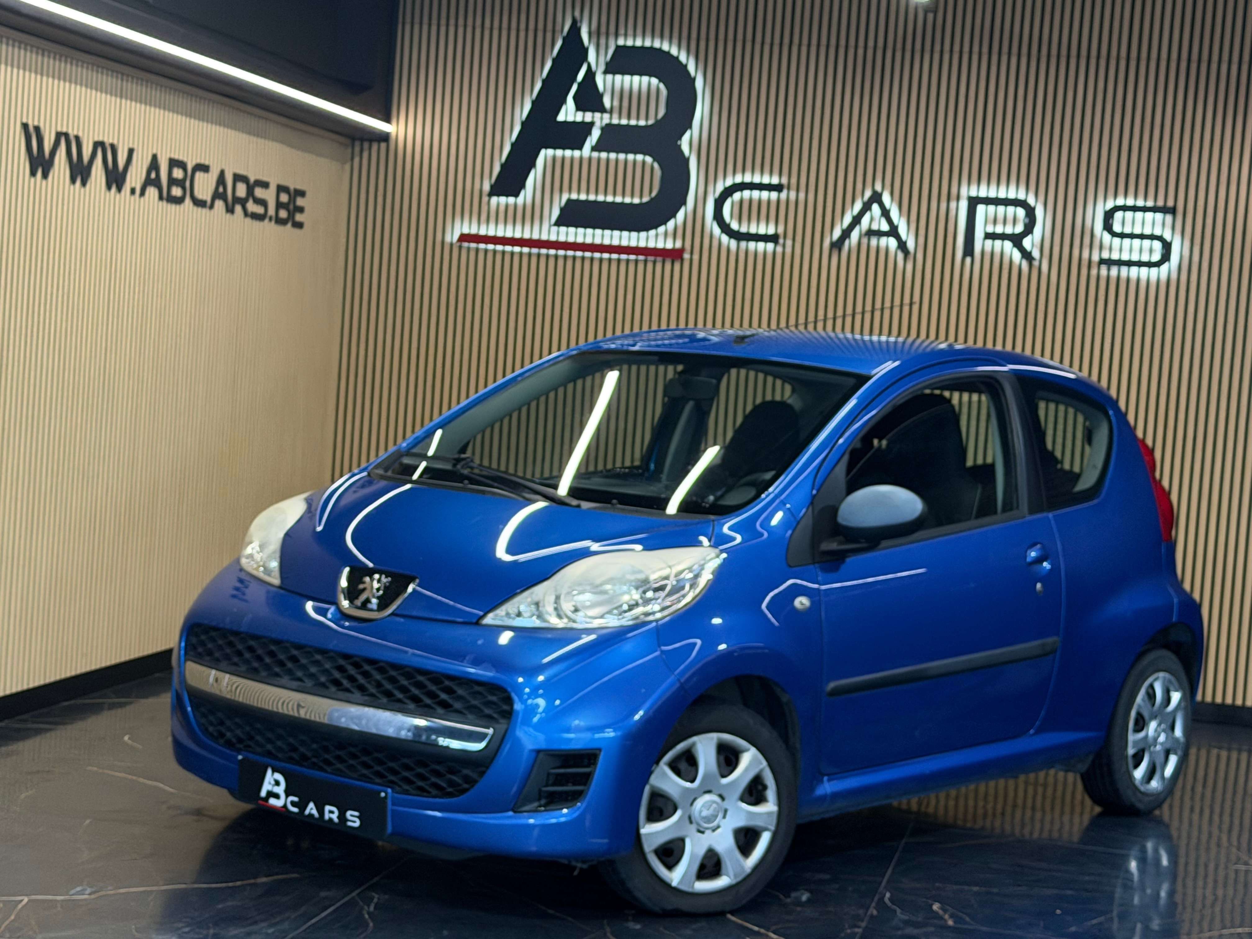 Peugeot 107 1.0I