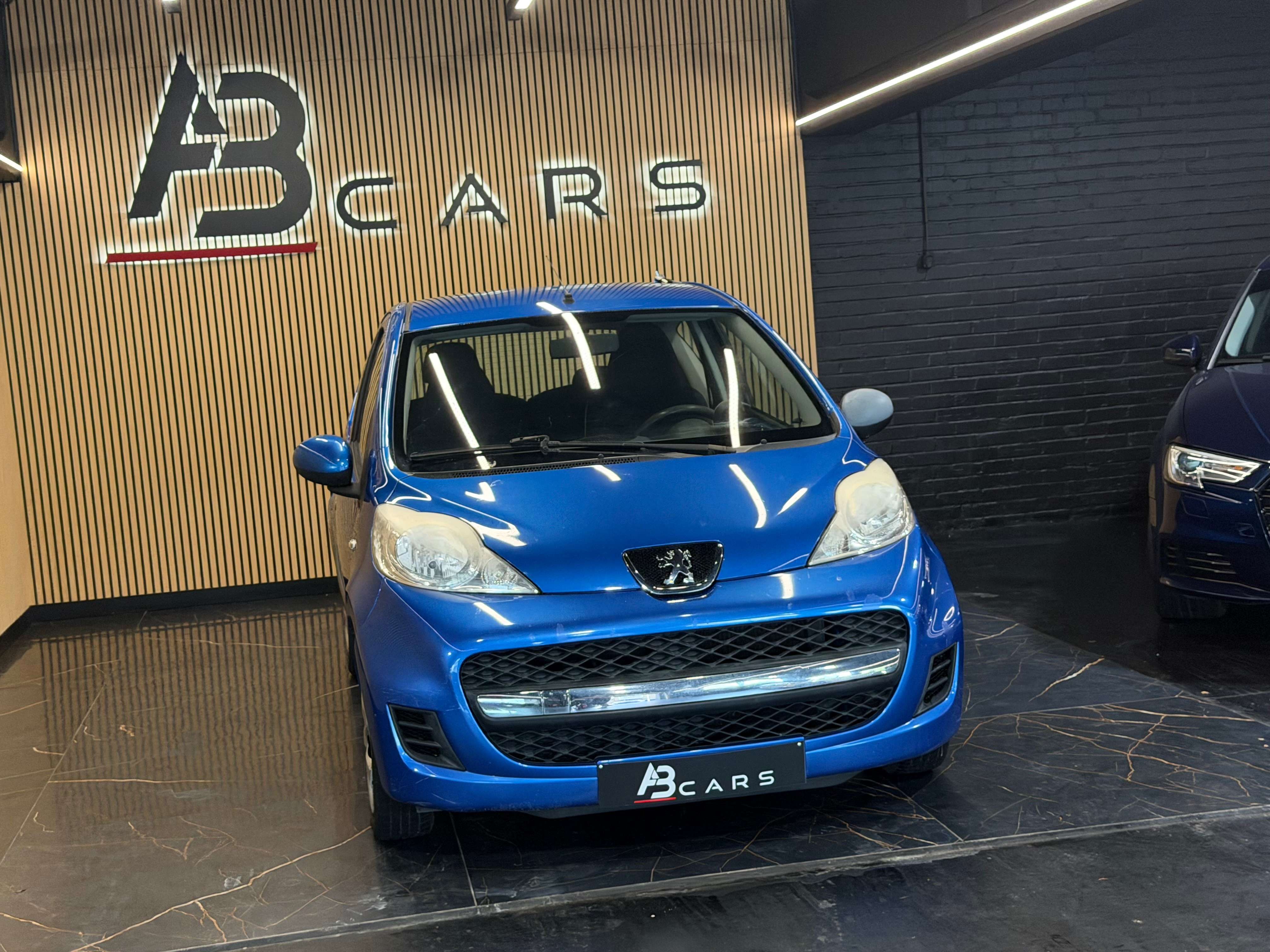 Peugeot 107 1.0I thumbnail