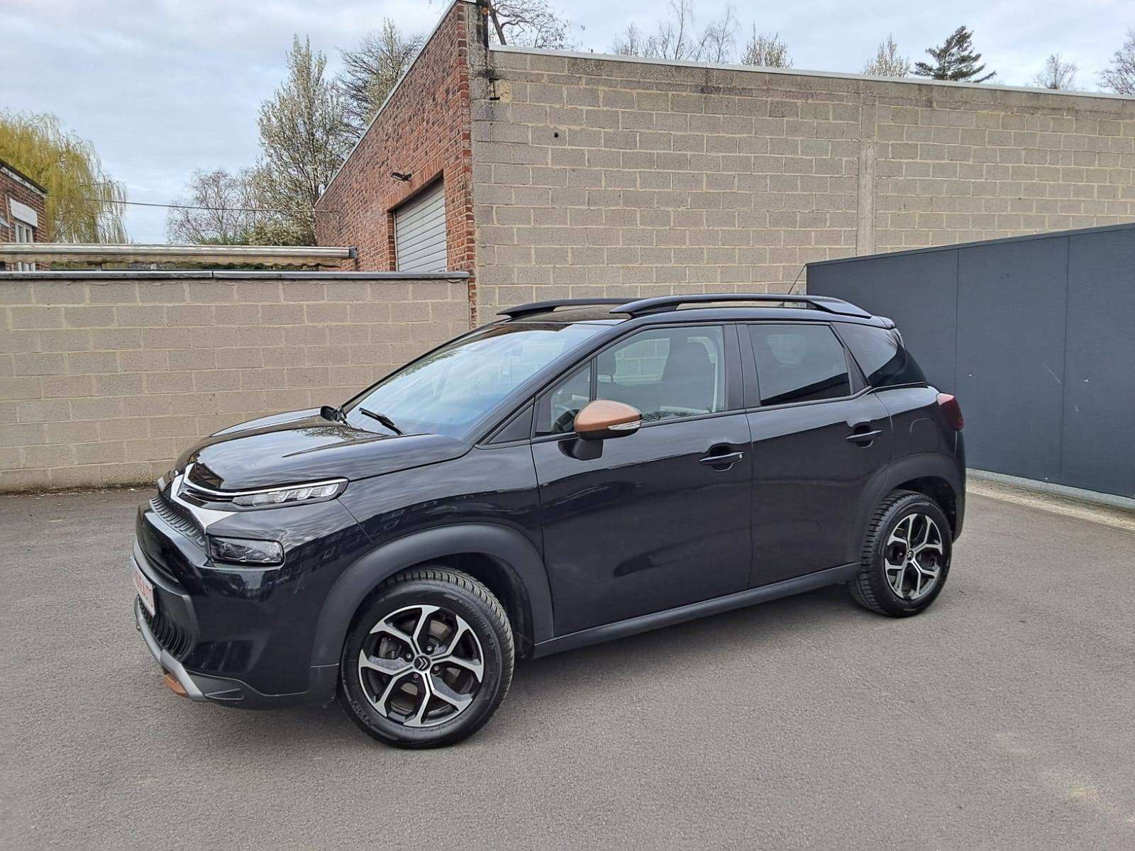 Citroen C3 Aircross CARPLAY TREKHAAK PARKHULP VOOR&ACHTER AIRCO BLUET CRUISE thumbnail