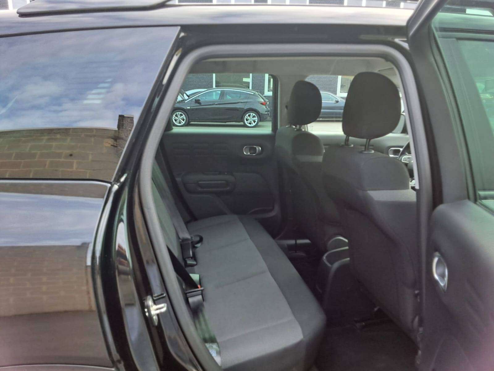 Citroen C3 Aircross CARPLAY TREKHAAK PARKHULP VOOR&ACHTER AIRCO BLUET CRUISE thumbnail