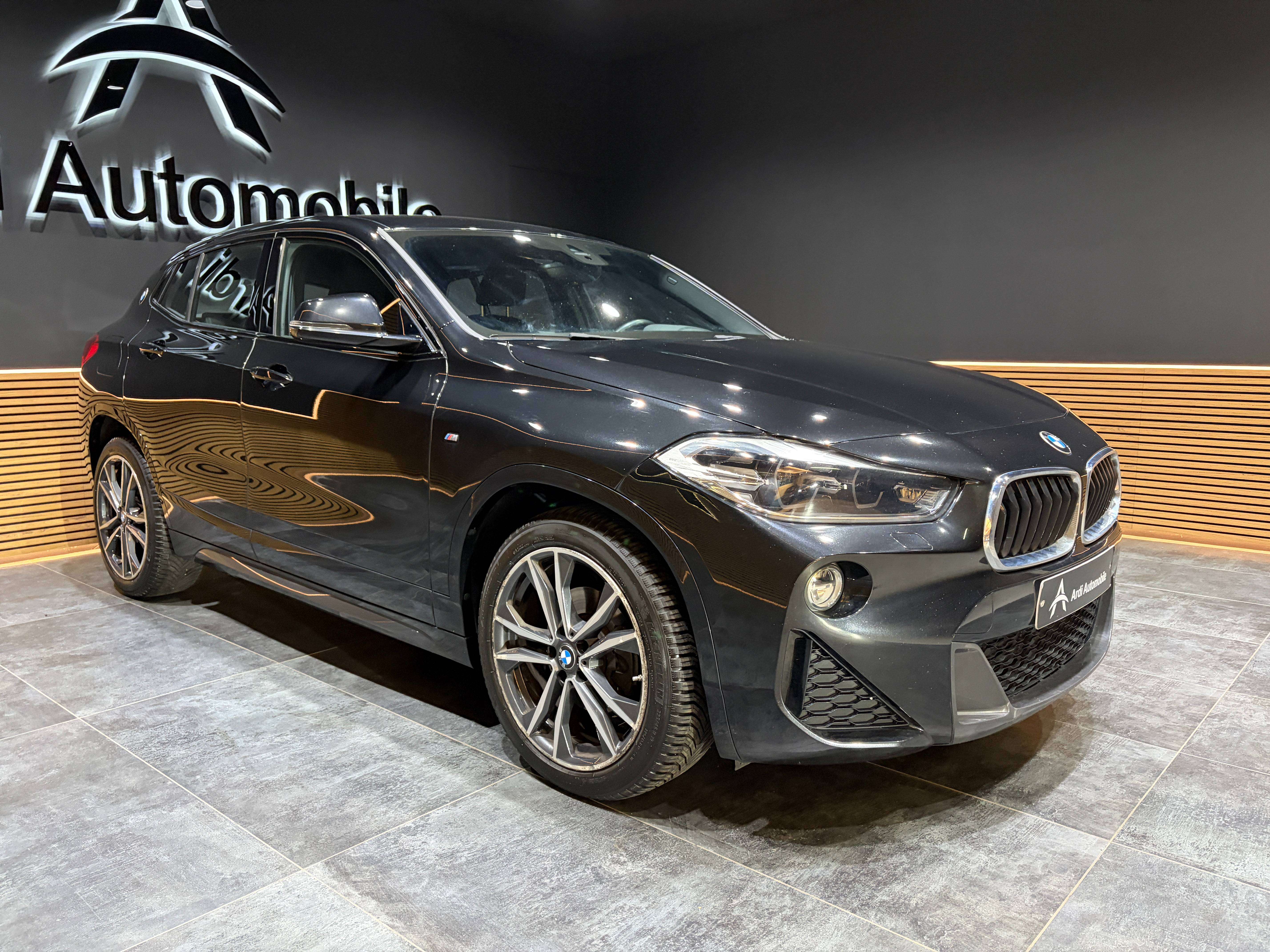 BMW X2 2.0 dA sDrive18 *PACK M*SIEGE CHAUFF*LED AMBIANCE*GARANTIE* thumbnail
