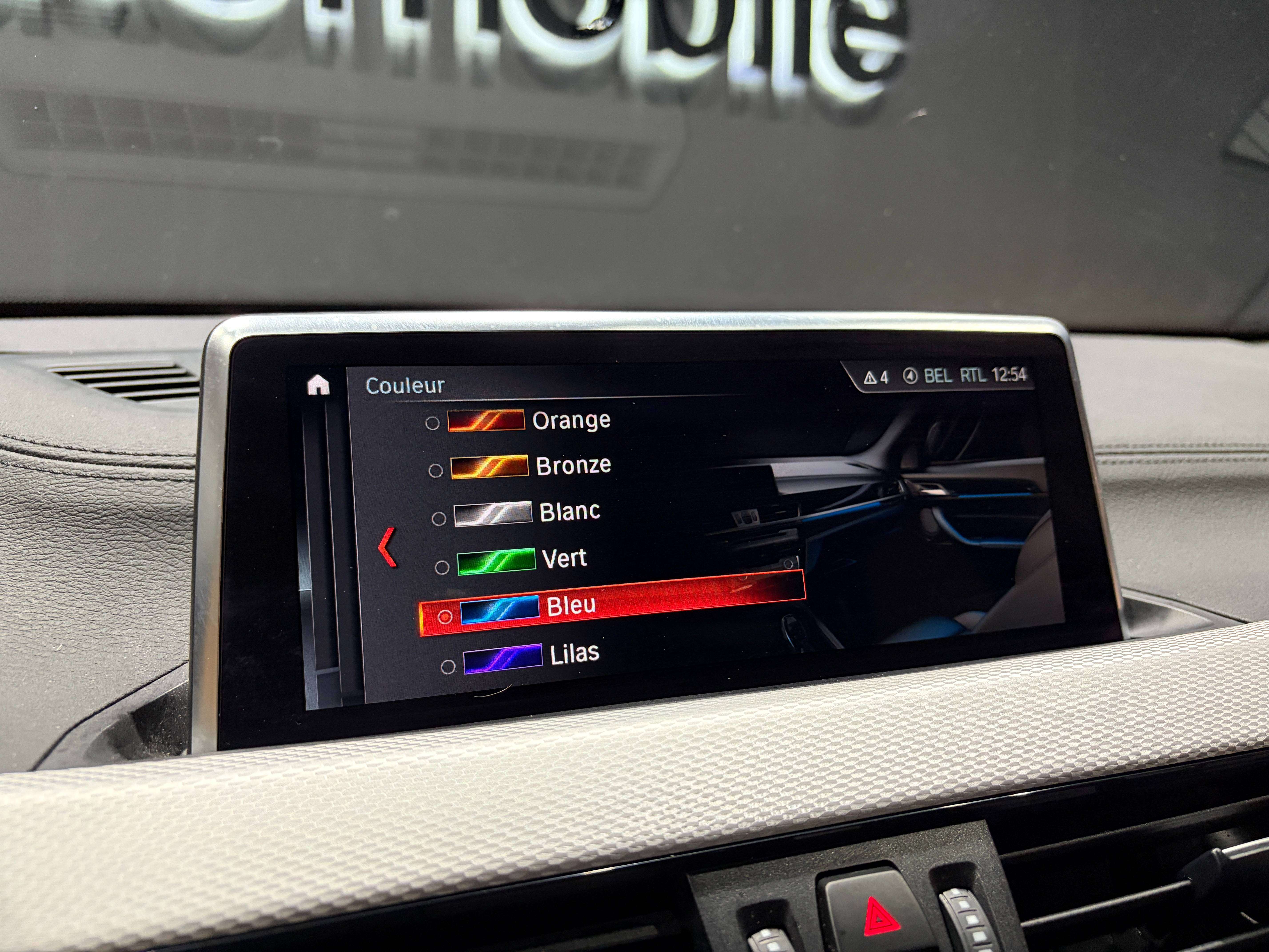 BMW X2 2.0 dA sDrive18 *PACK M*SIEGE CHAUFF*LED AMBIANCE*GARANTIE* thumbnail