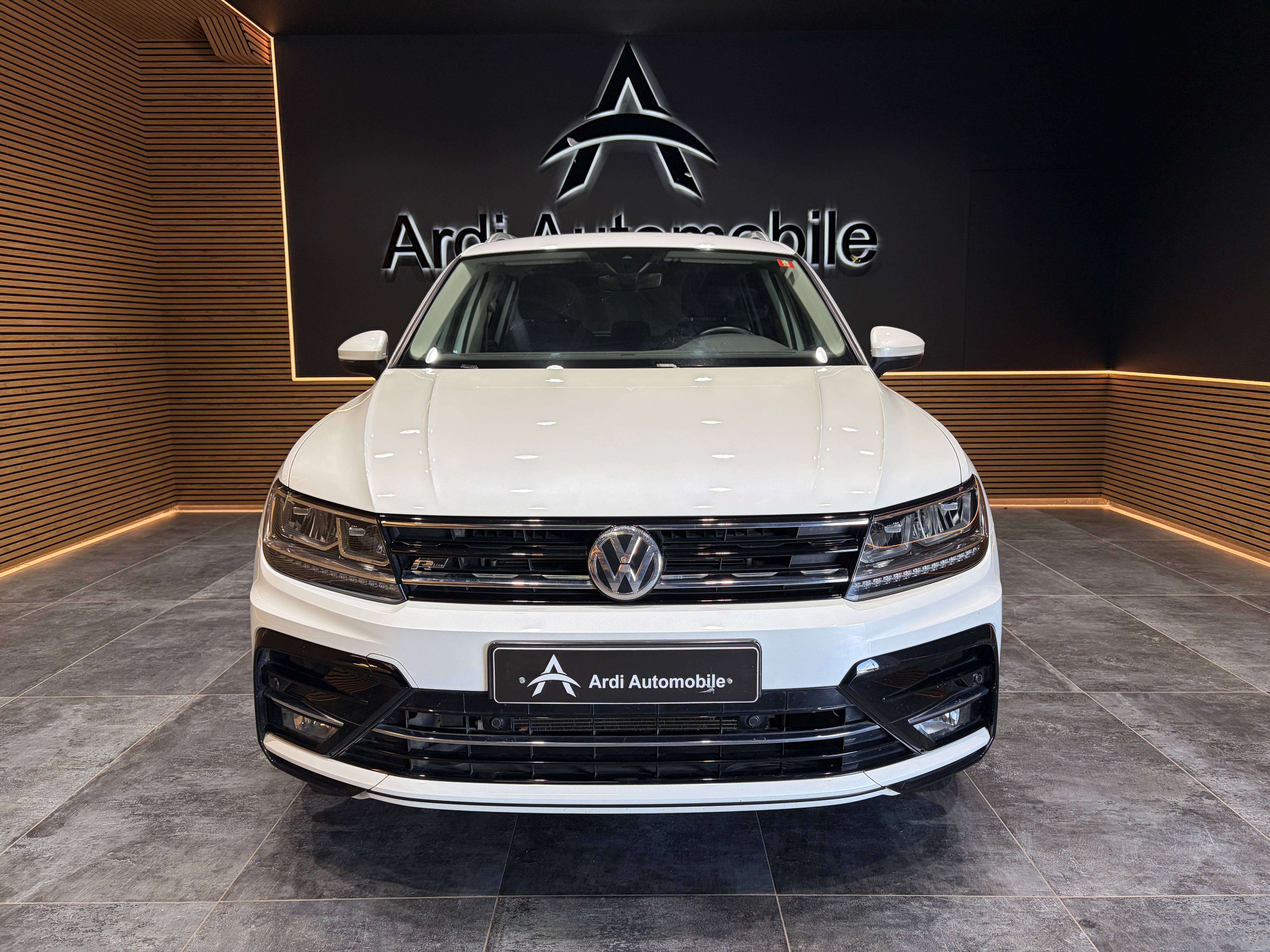 Volkswagen Tiguan 2.0 TSI 4Motion DSG *R Line*CAMERA*LED*1ER PROPRIO*GARANTIE* thumbnail