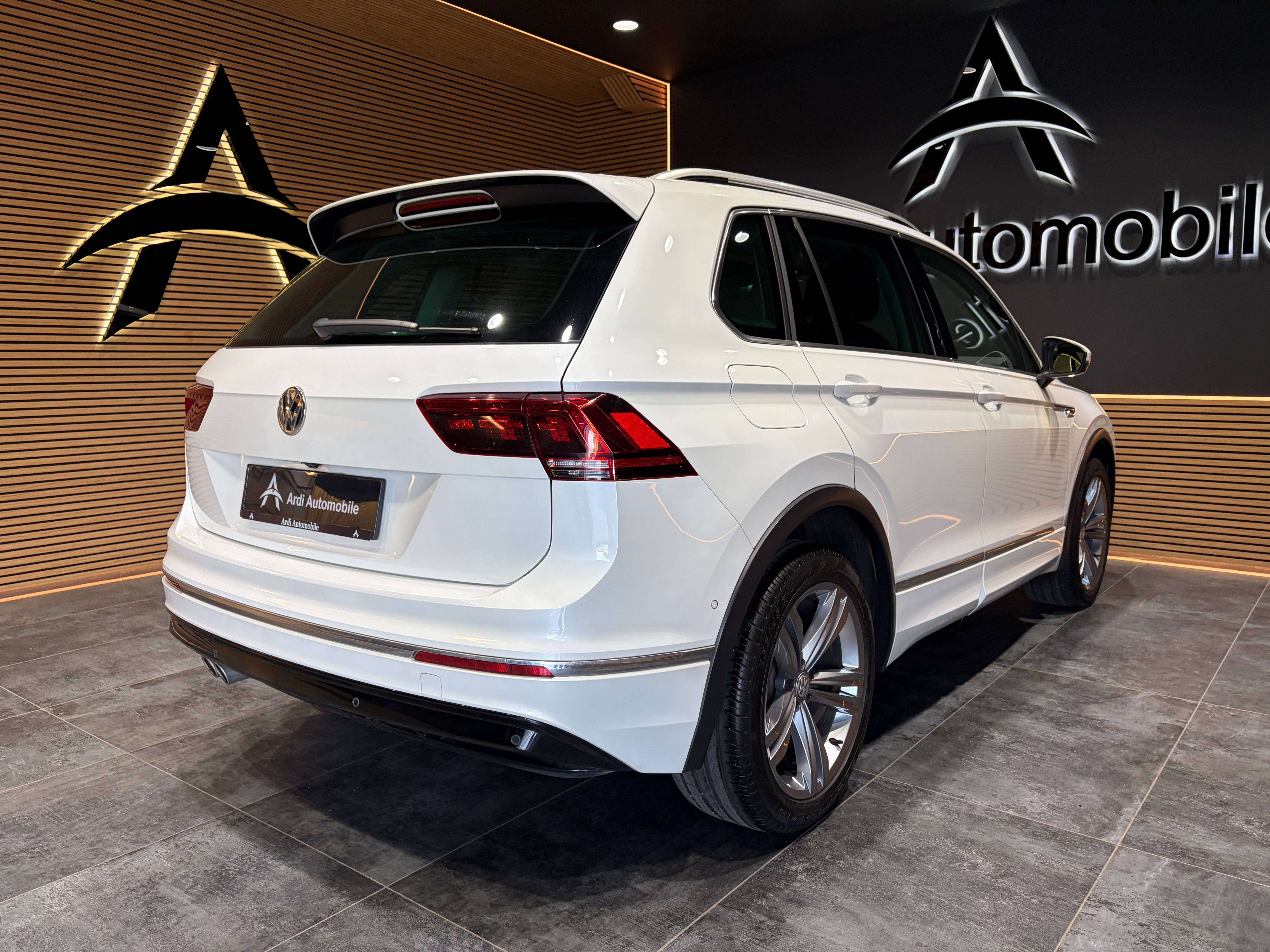 Volkswagen Tiguan 2.0 TSI 4Motion DSG *R Line*CAMERA*LED*1ER PROPRIO*GARANTIE* thumbnail
