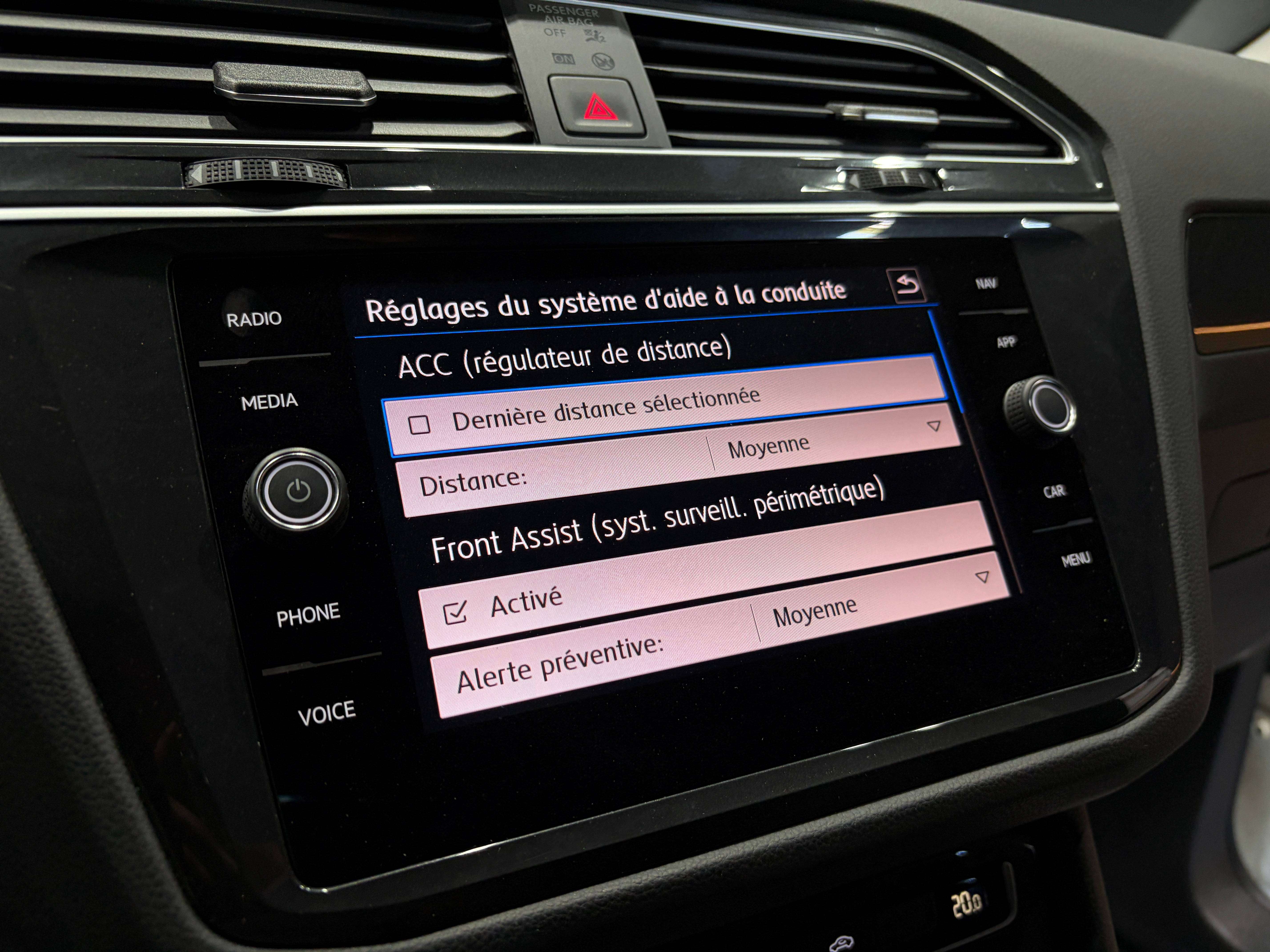 Volkswagen Tiguan 2.0 TSI 4Motion DSG *R Line*CAMERA*LED*1ER PROPRIO*GARANTIE* thumbnail