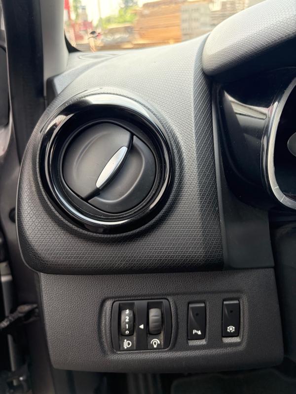 Renault Clio IV 2016 1,5L DCI STYLE SUIVI FACTURES GPS BLUETOOTH RADAR USS AUX RÉGULATEUR