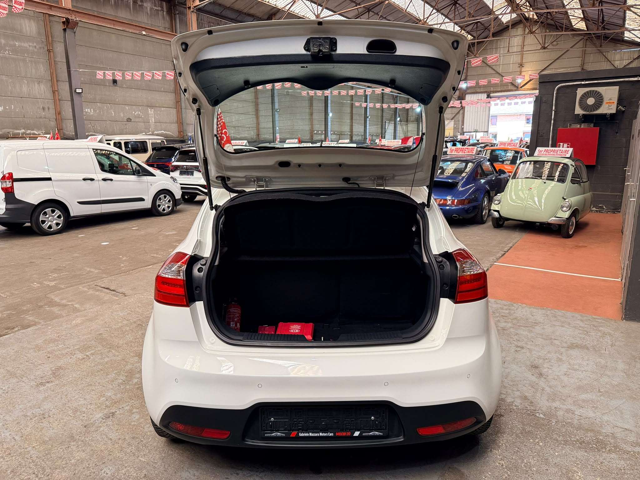 Kia Rio Rio 1.2i Airco LED Bluetooth  V.C V.E