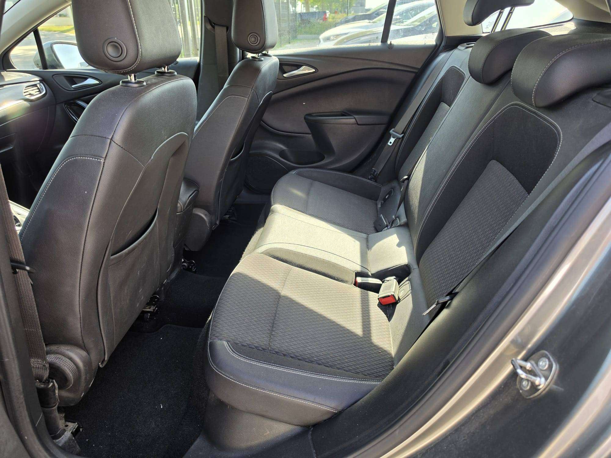 Opel Astra Astra Sports Tourer 1.6 CDTi boite auto