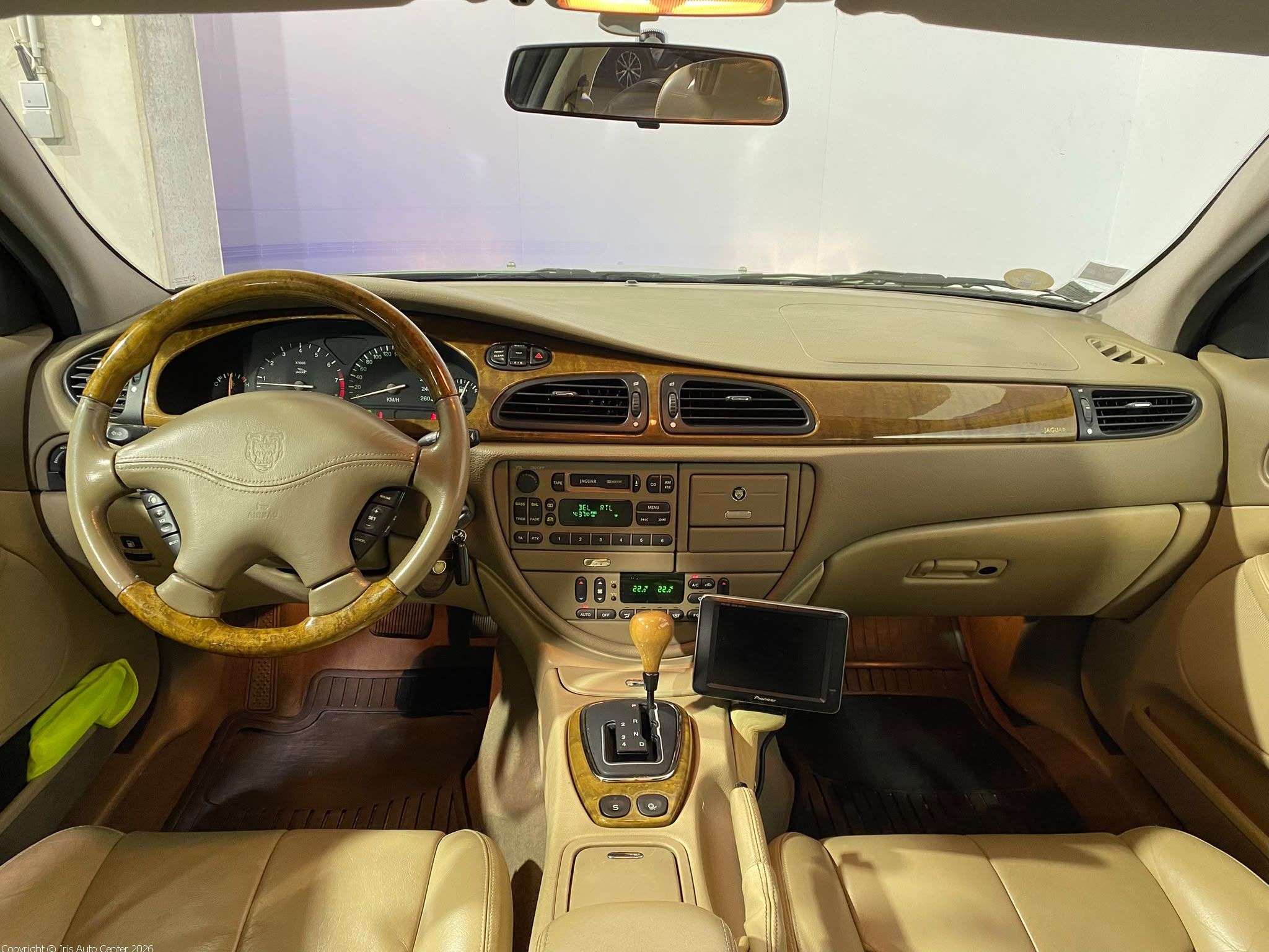 Jaguar S-Type 3.0 V6 BOITE AUTO | 1ST OWNER | JAGUAR SERVICE