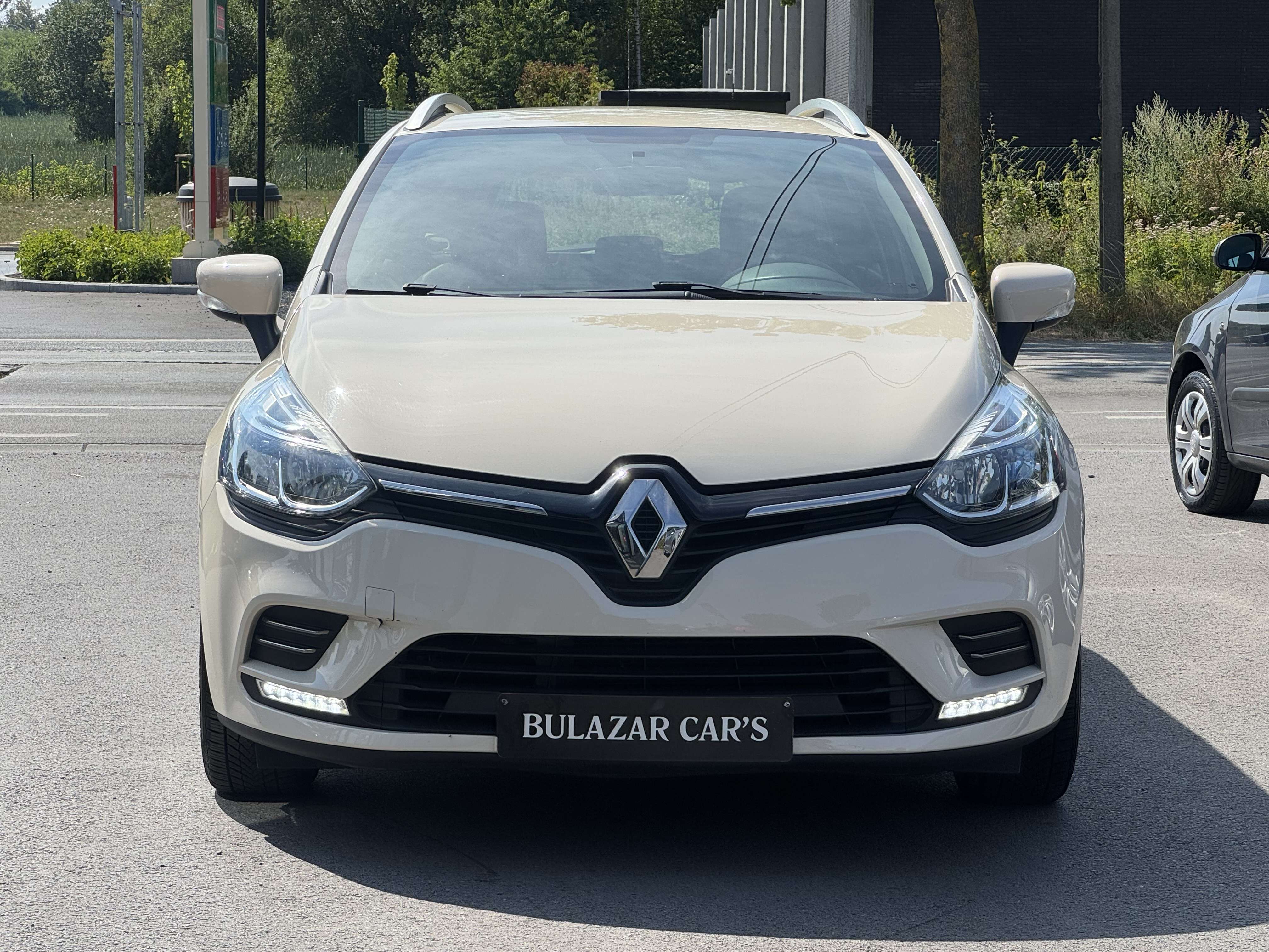 Renault Clio Clio 1.2i Limited*NAVI*CLIM*CAMERA*GARANTIE DE 12 MOIS