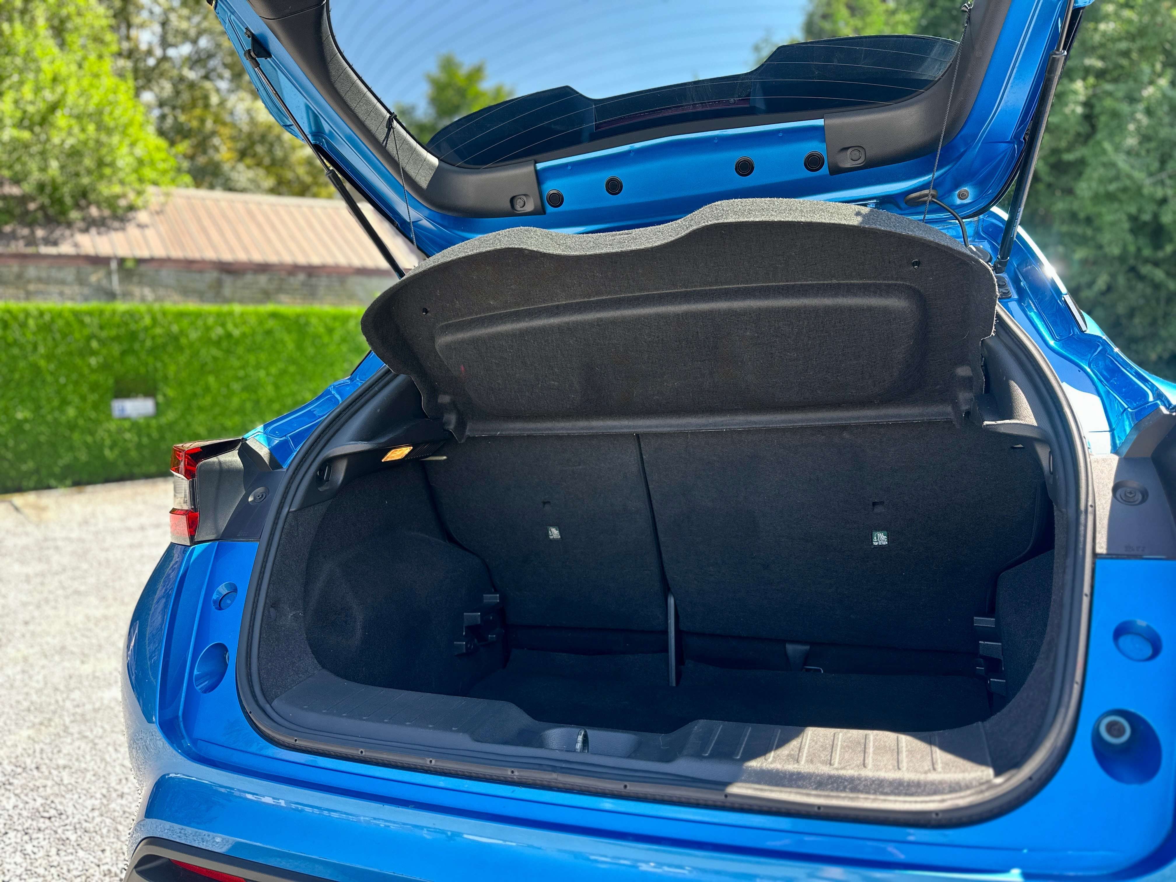 Nissan Juke Juke 1.0 DIG-T 2WD Tekna DCT / BOSE SURROUND / 360 CAMERA / CARPLAY