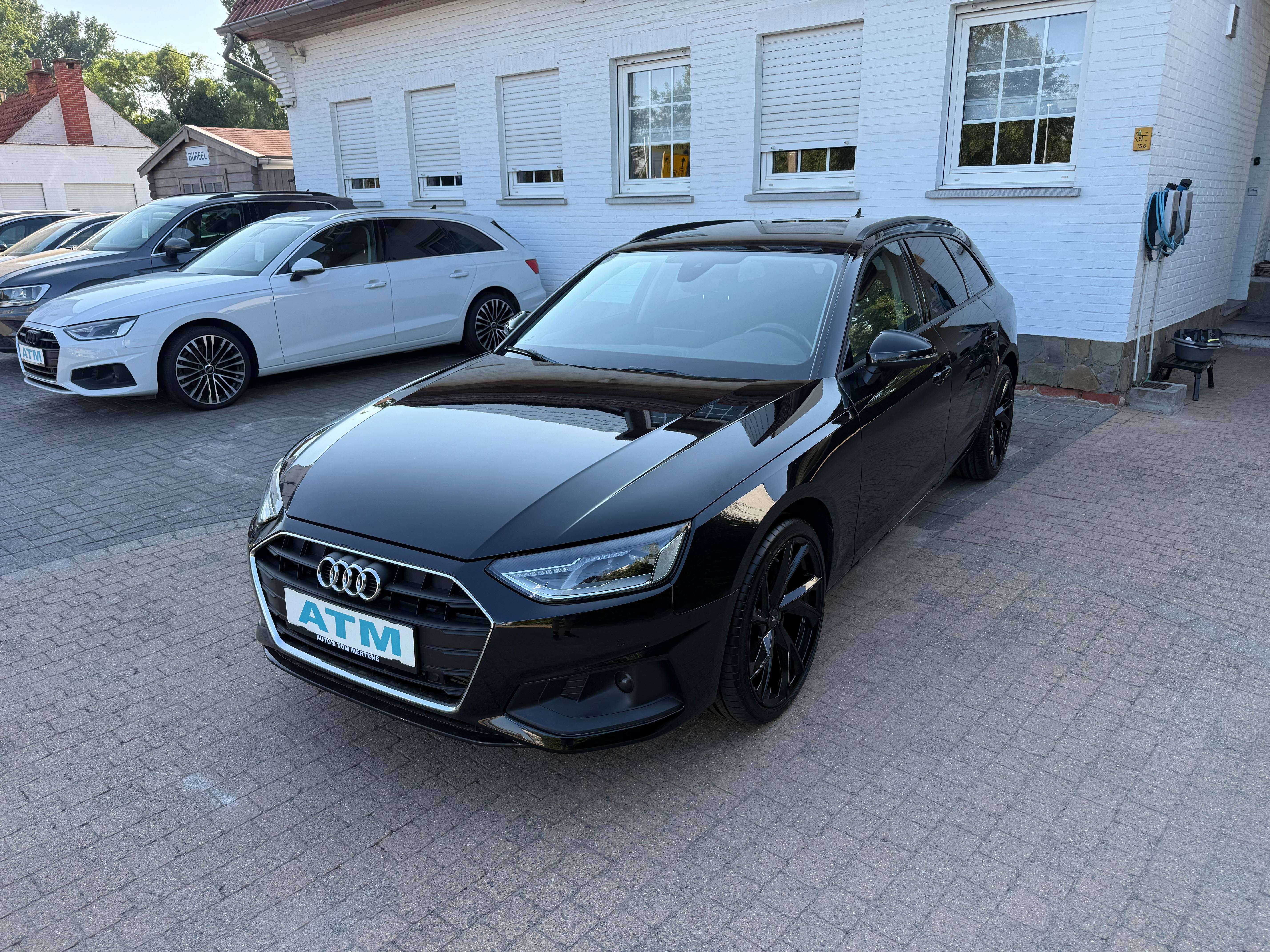 Audi A4 A4 Avant 35 TFSI S-line look  S tronic/pdc V&A/blackline/Navi/zetelverw./cruise/app carplay/el. koffer module