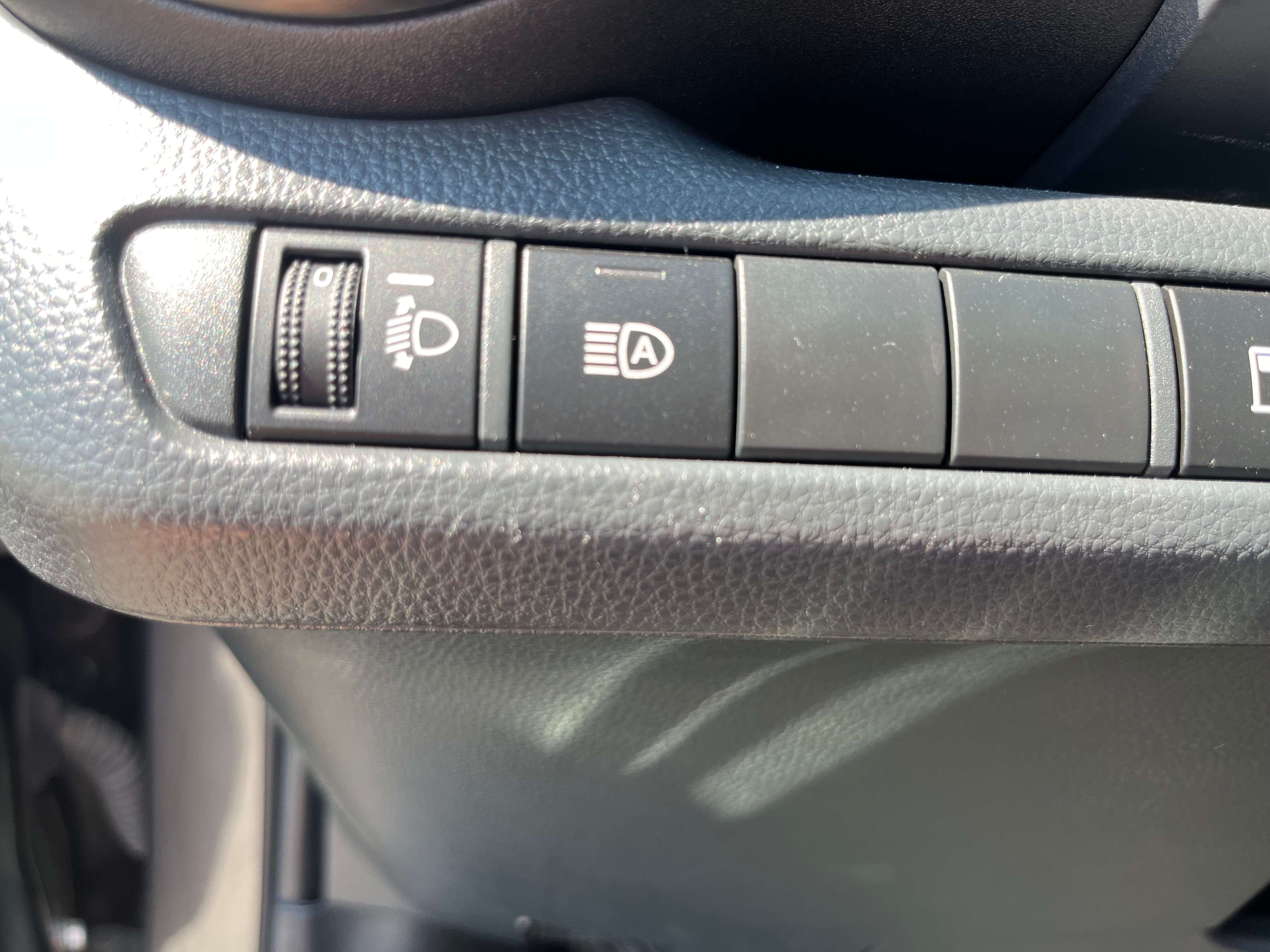 Toyota C-HR Hybrid  HEV 2.0- 21.322€+BTW/TVA