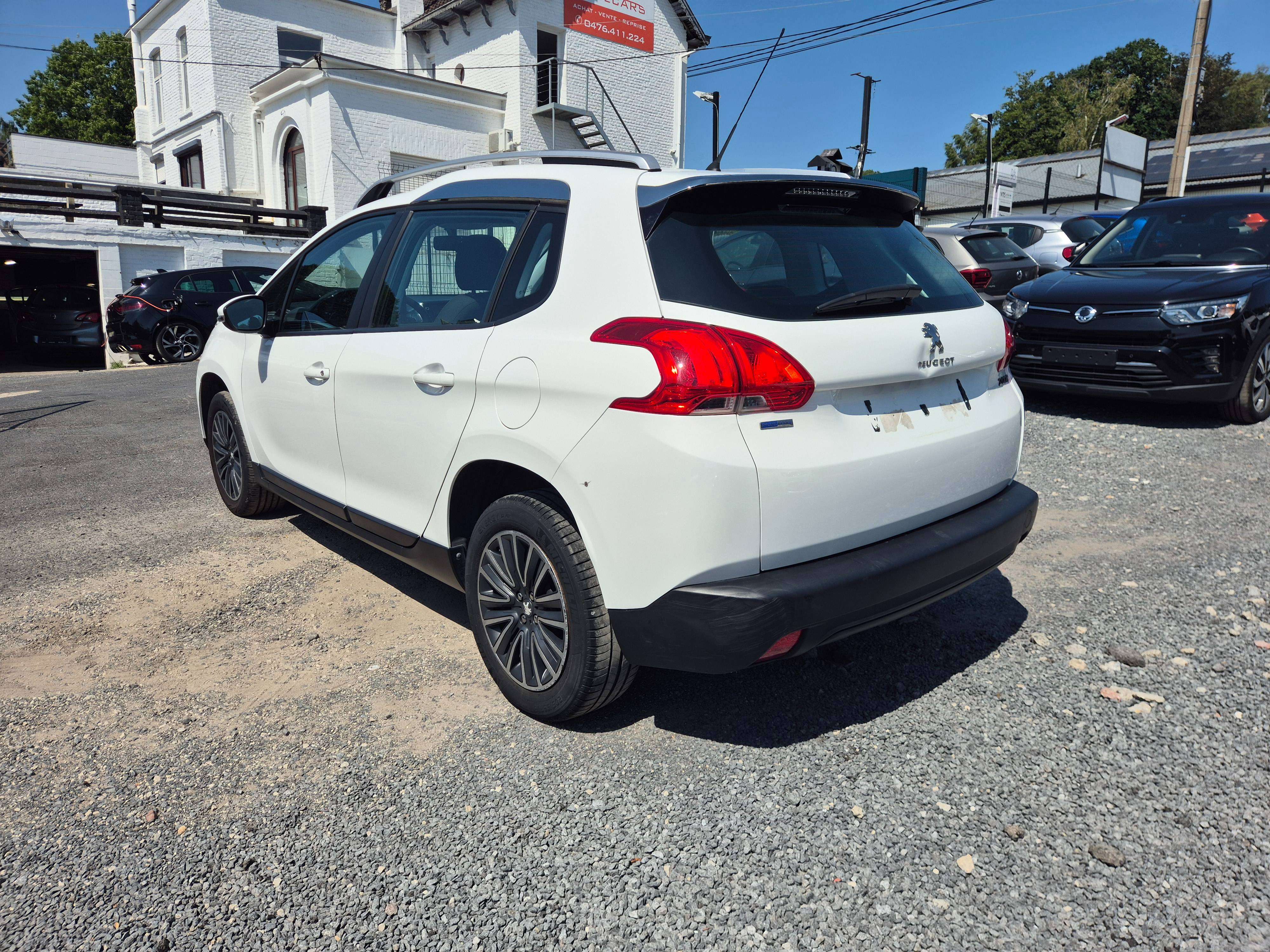 Peugeot 2008 1.2i Active ETG - EU6 - GARANTIE 1AN -