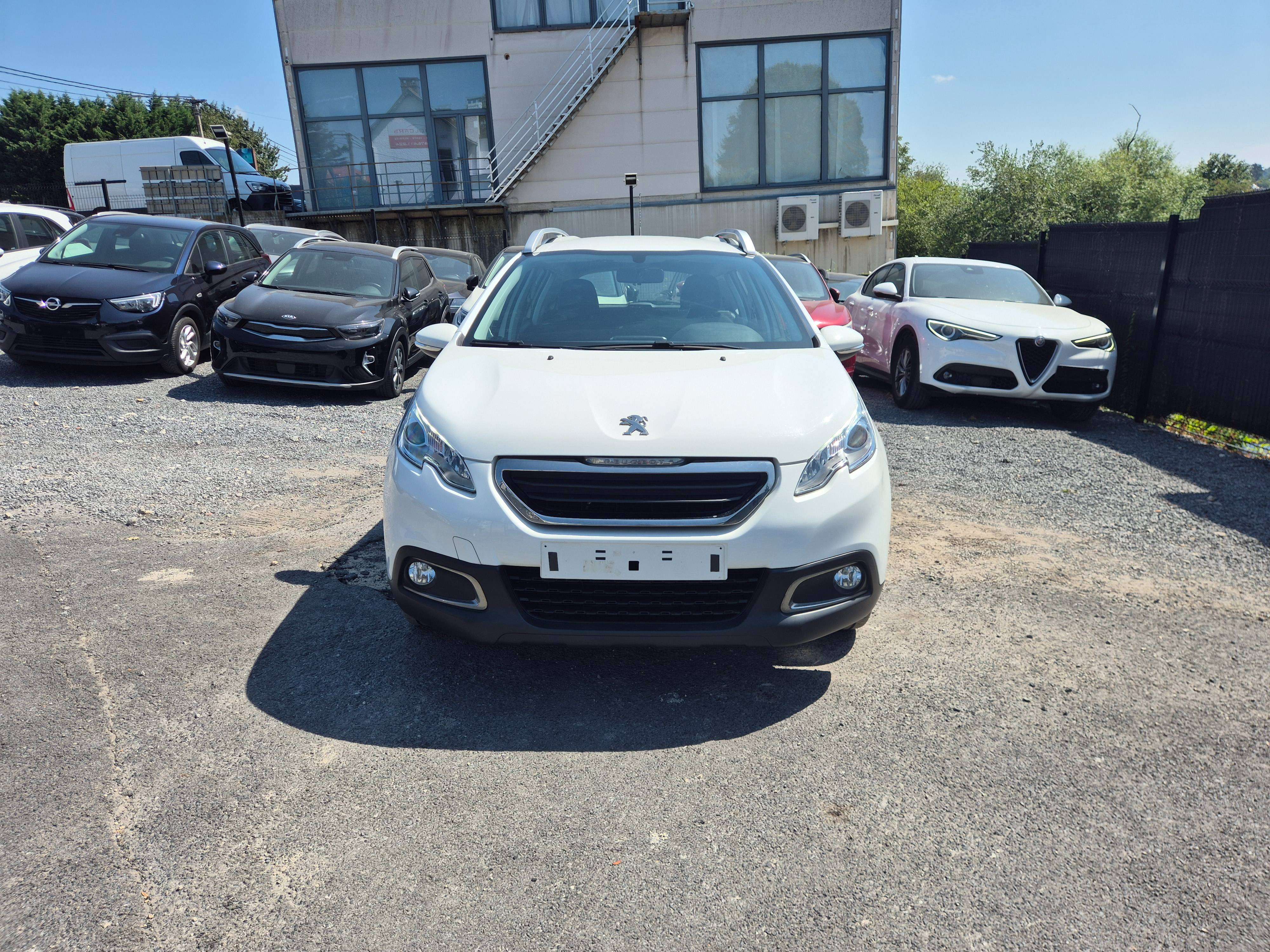 Peugeot 2008 1.2i Active ETG - EU6 - GARANTIE 1AN -