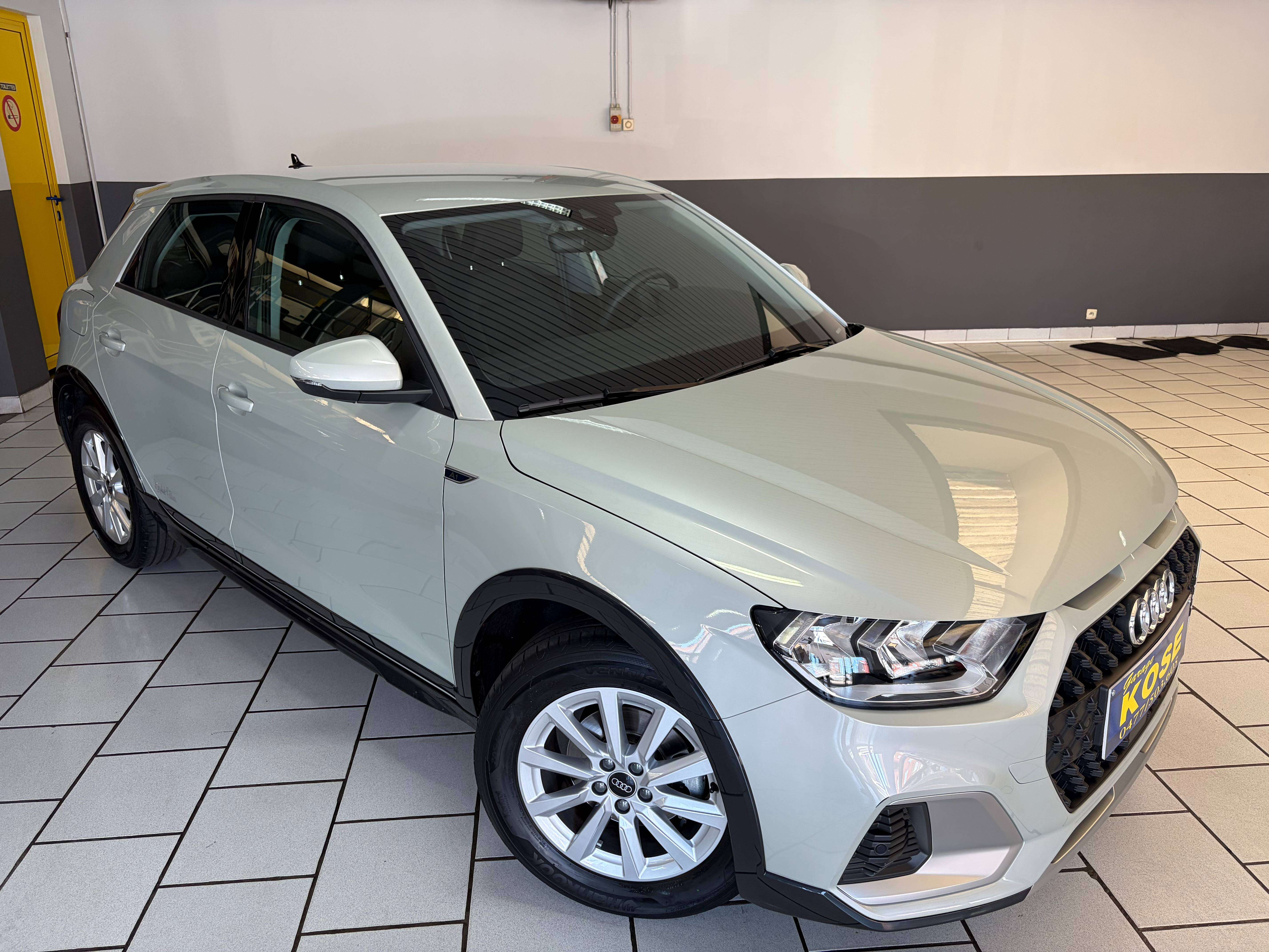 Audi A1 A1 Allstreet 25 TFSI /// NEUVE +A VOIR ///