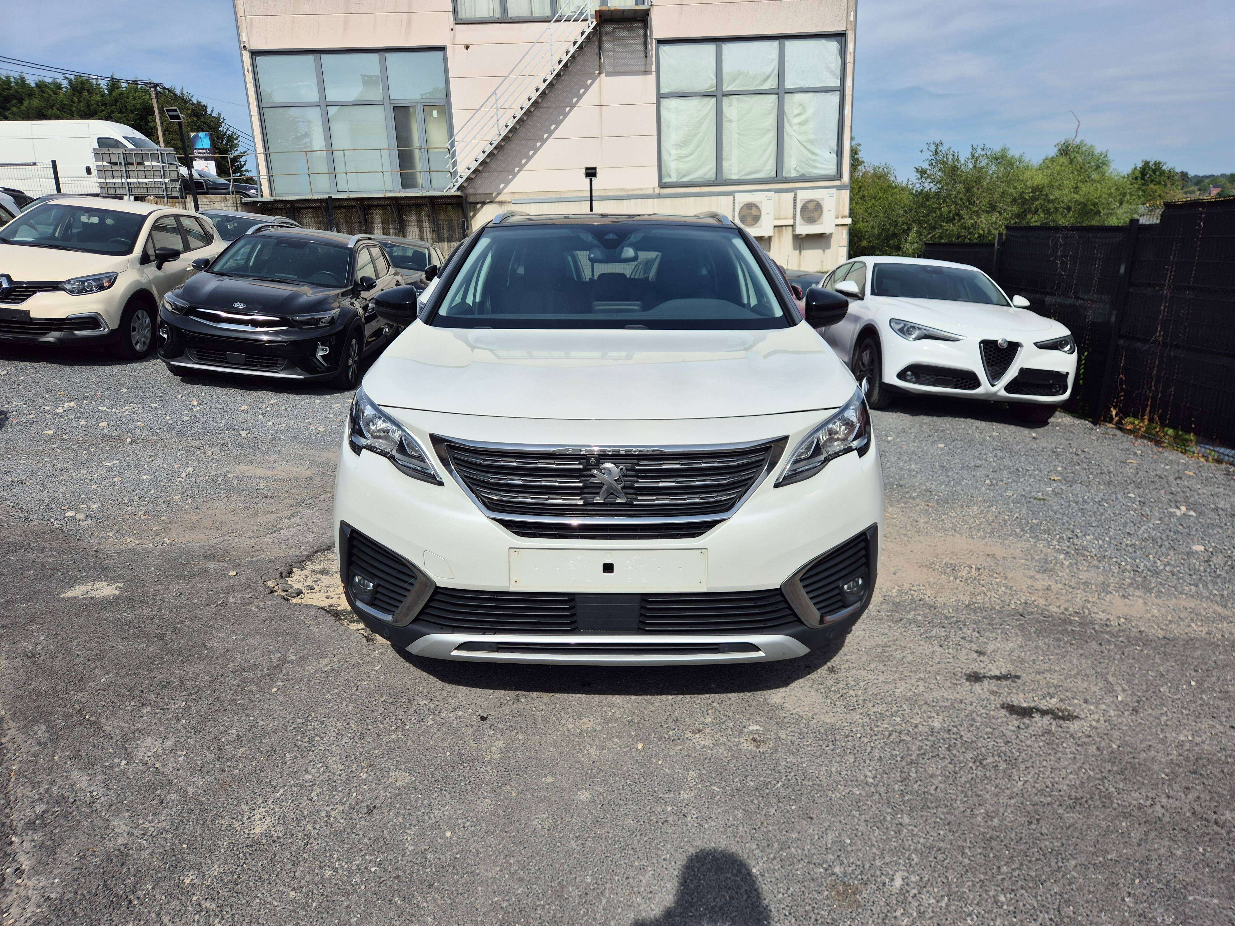 Peugeot 5008 1.5 BlueHDi Allure