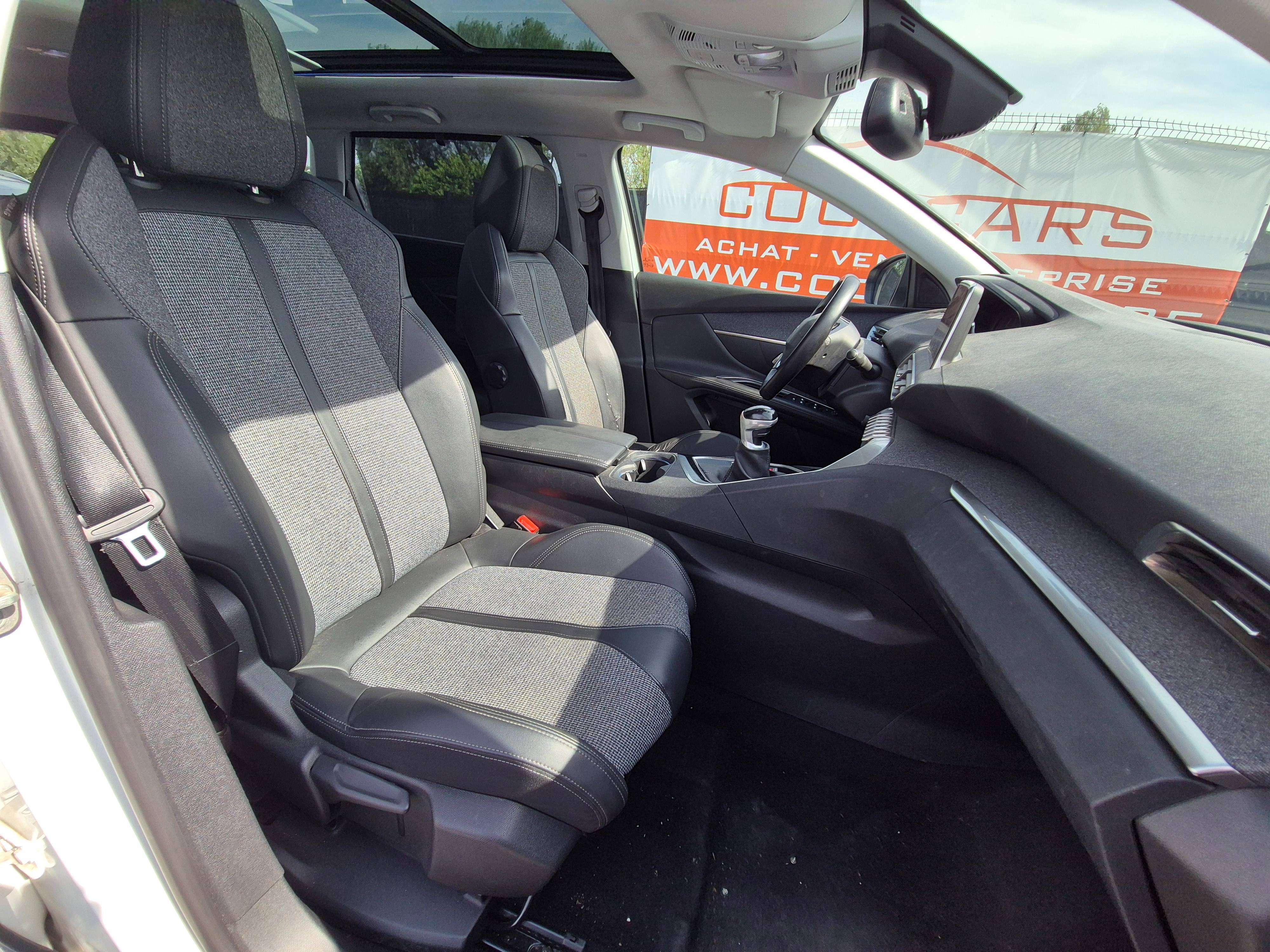 Peugeot 5008 1.5 BlueHDi Allure
