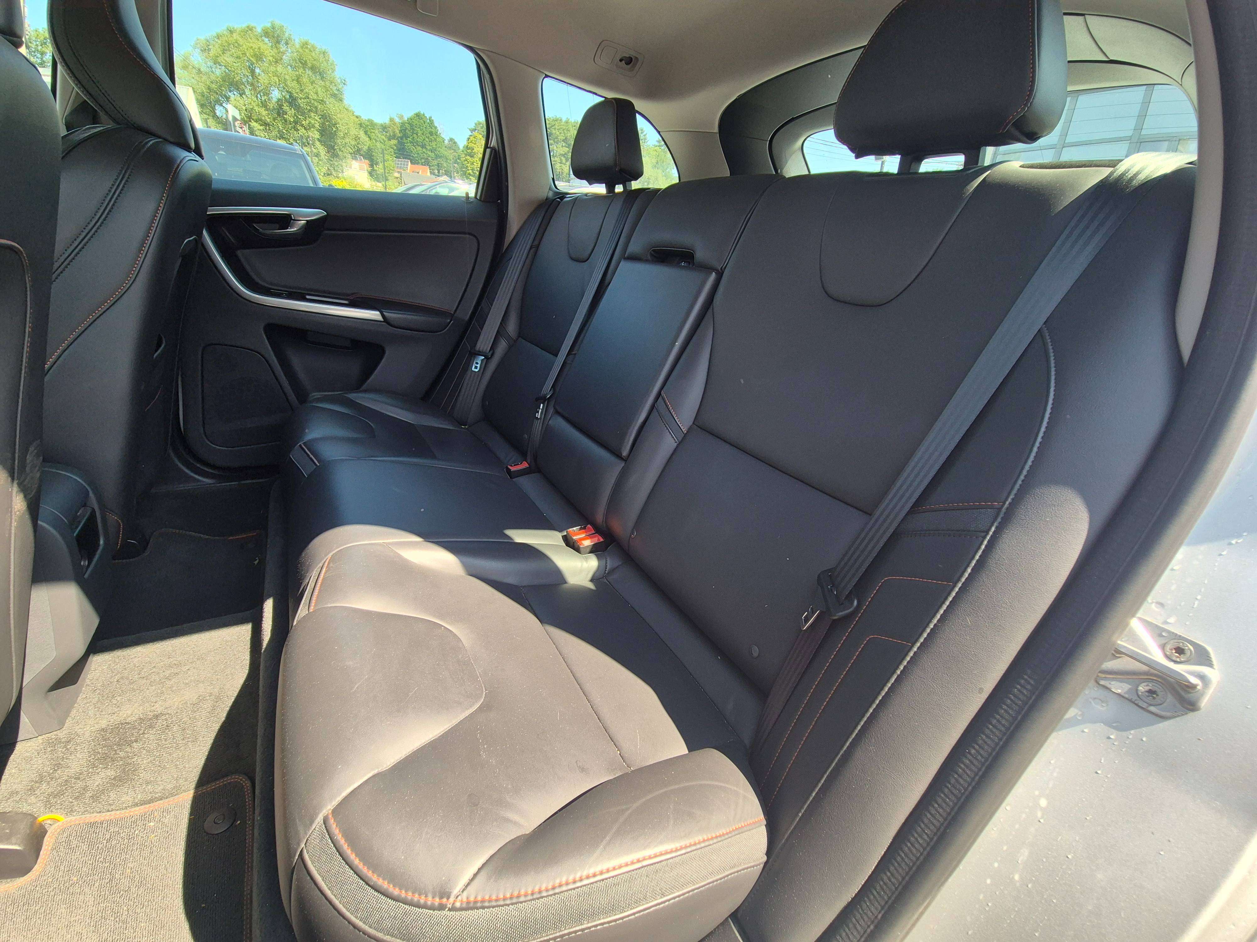 Volvo XC60 2.0 D3 Ocean Race Geartronic