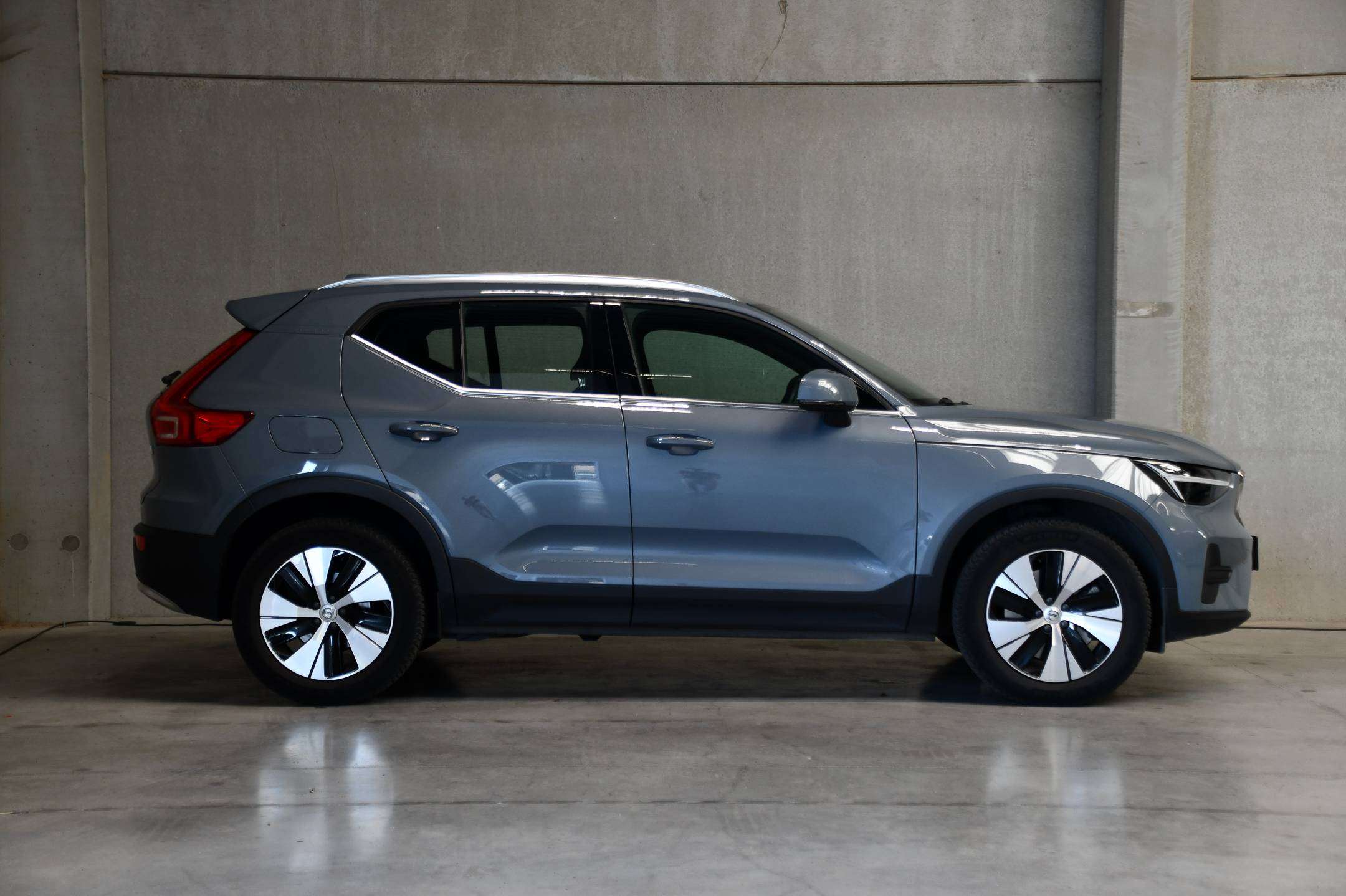 Volvo XC40 XC40 - T5 - PHEV - Plus Bright Design - Keyless - Camera - Zetelverwarming