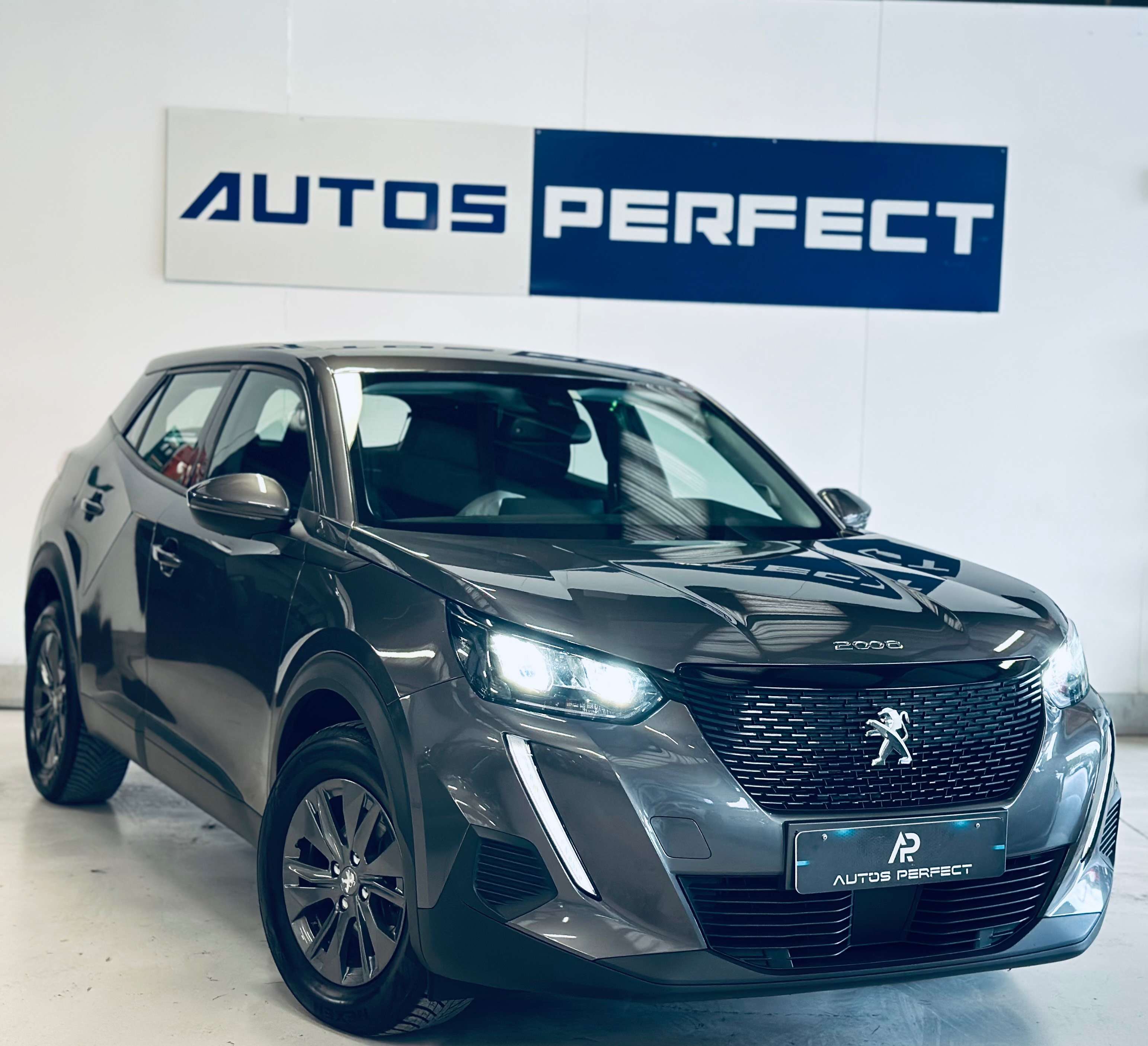 Peugeot 2008 1.5 PDC CAMERA NAVI CLIM CRUISE LIM BLUETOOTH thumbnail