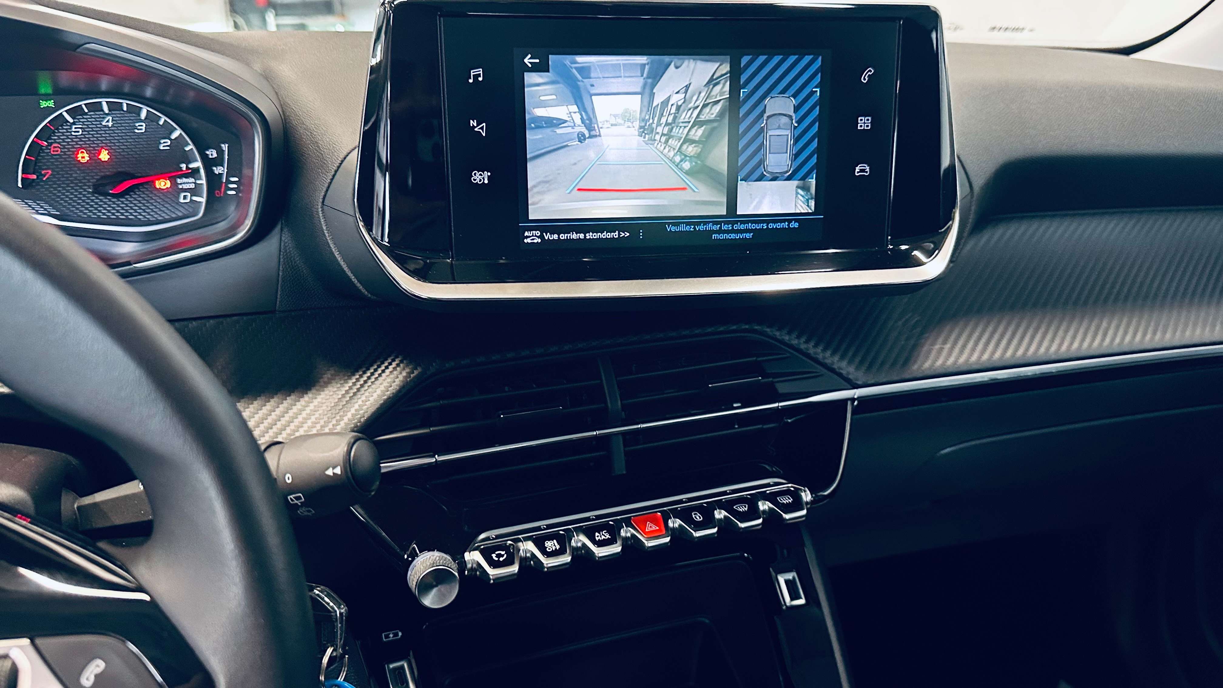 Peugeot 2008 1.5 PDC CAMERA NAVI CLIM CRUISE LIM BLUETOOTH