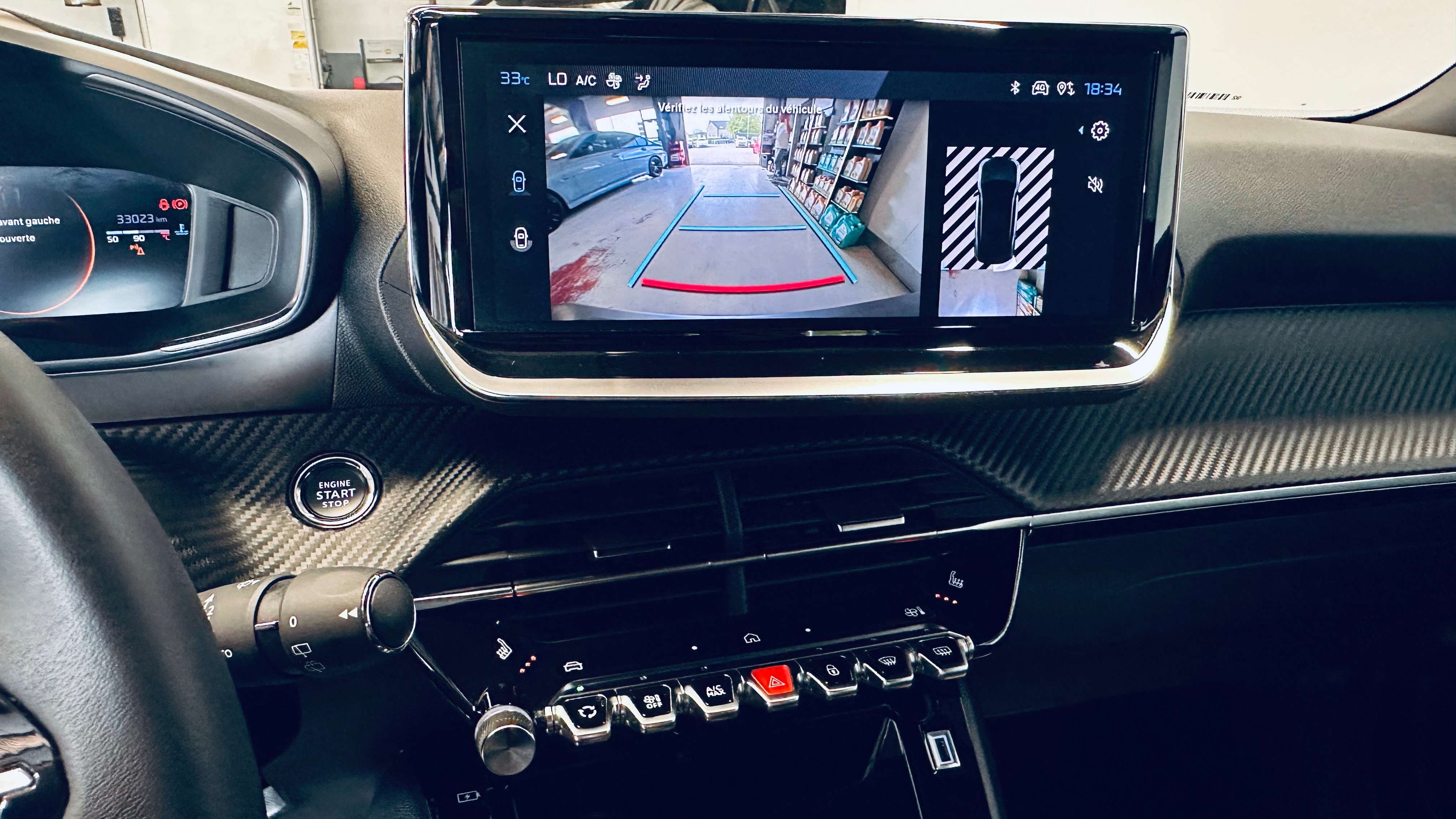 Peugeot 2008 1.2 Turbo *33.023km*BLACK EDIT PDC CAMERA CARPLAY NAVI CLIM CRUISE LIM