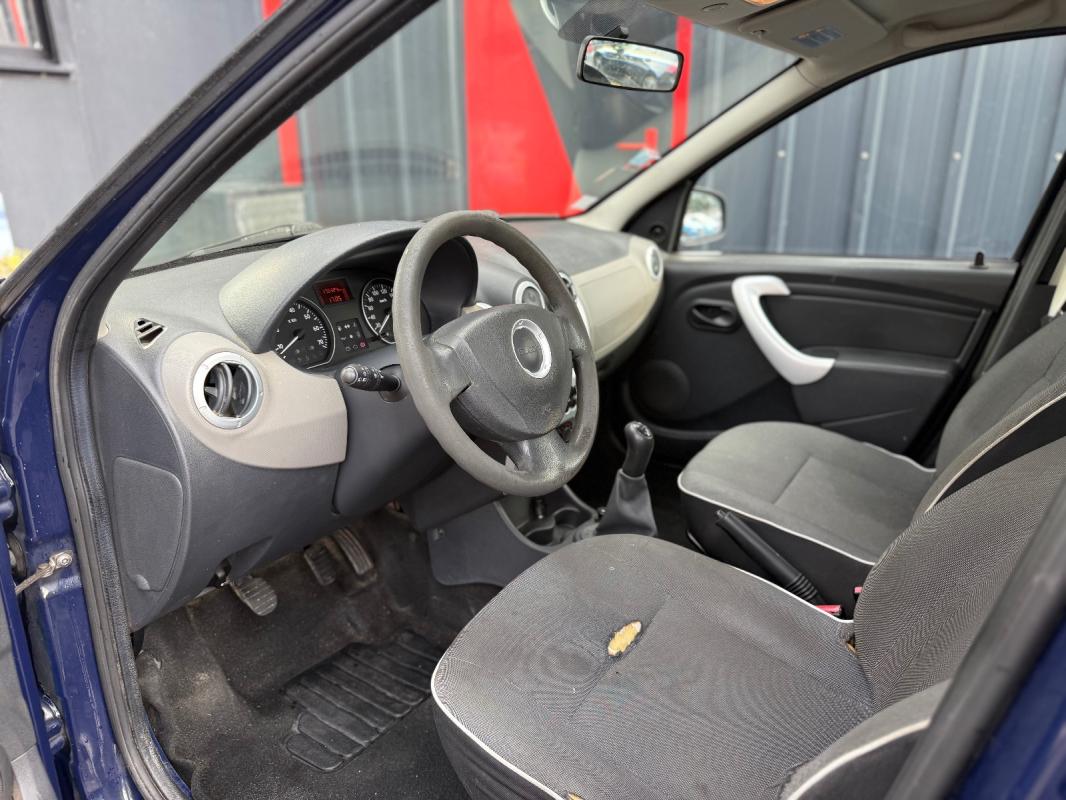 Dacia Logan 1.6 16V 105 Bioethanol eco2 5 places Silver Line Euro