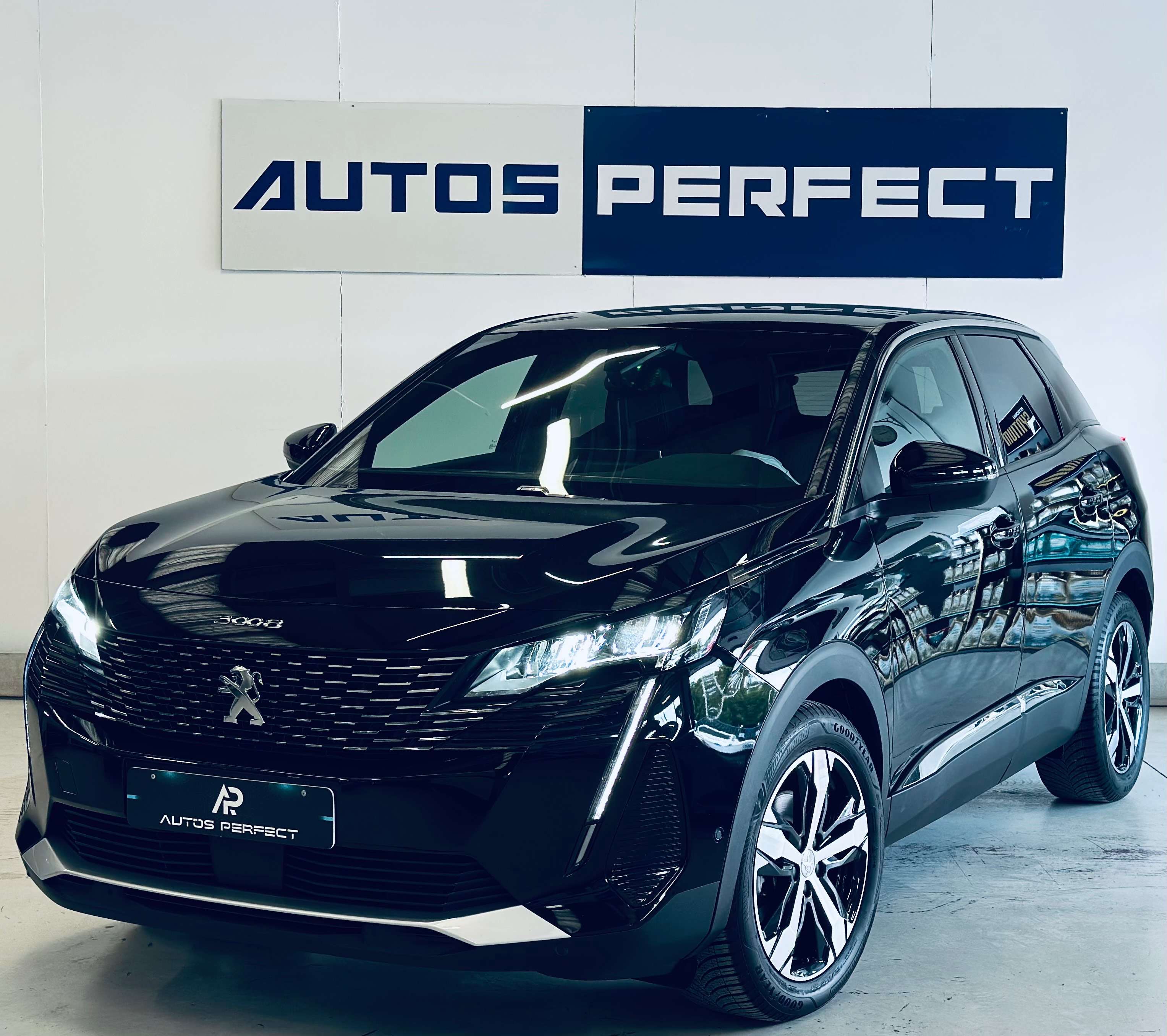 Peugeot 3008 1.5 BlueHDi BOITE AUTO PALETTE NAVI CARPLAY CAMERA PDC