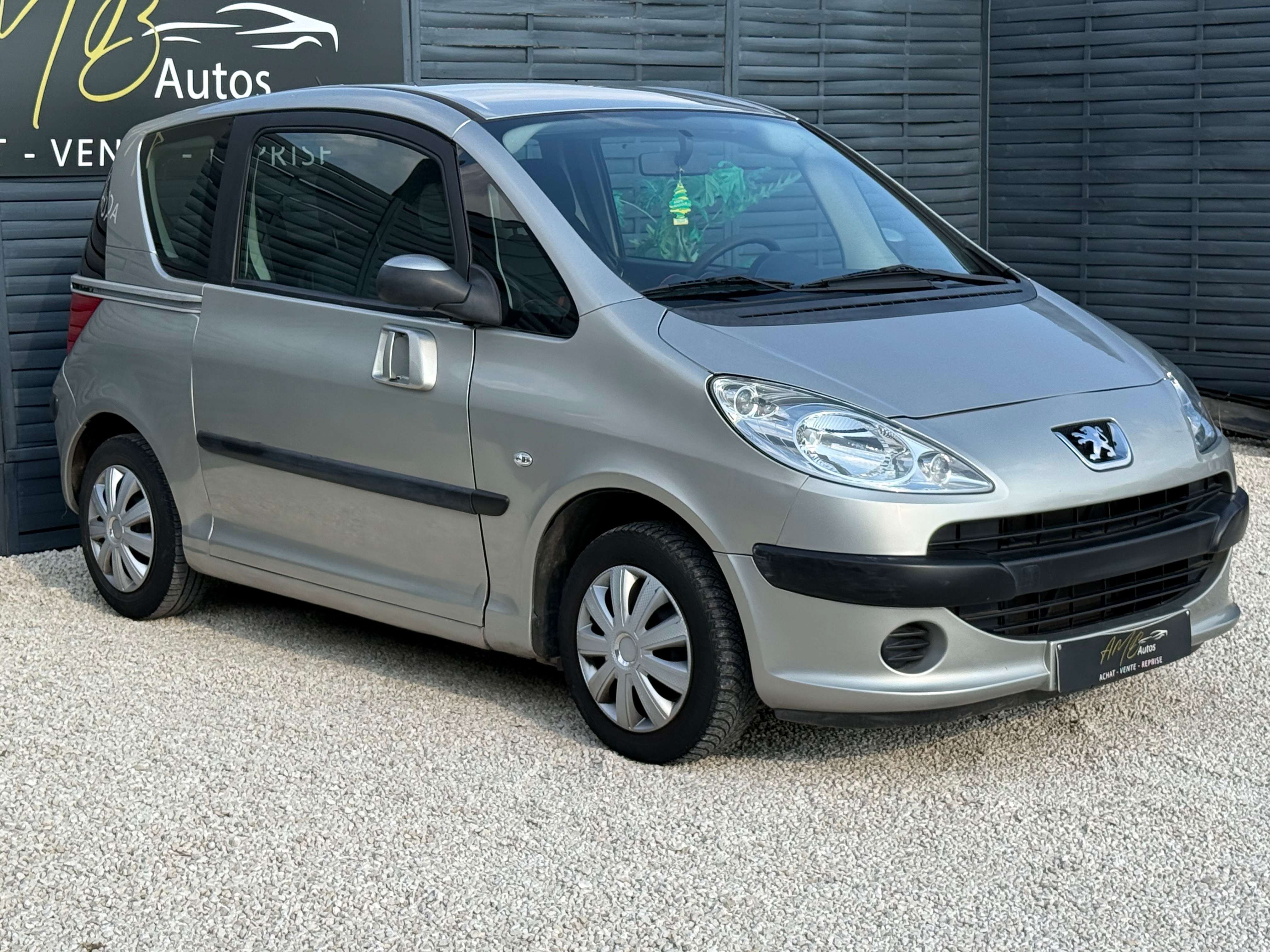 Peugeot 1007 1007 1.4i */*BOITE AUTO+CARNET*/*
