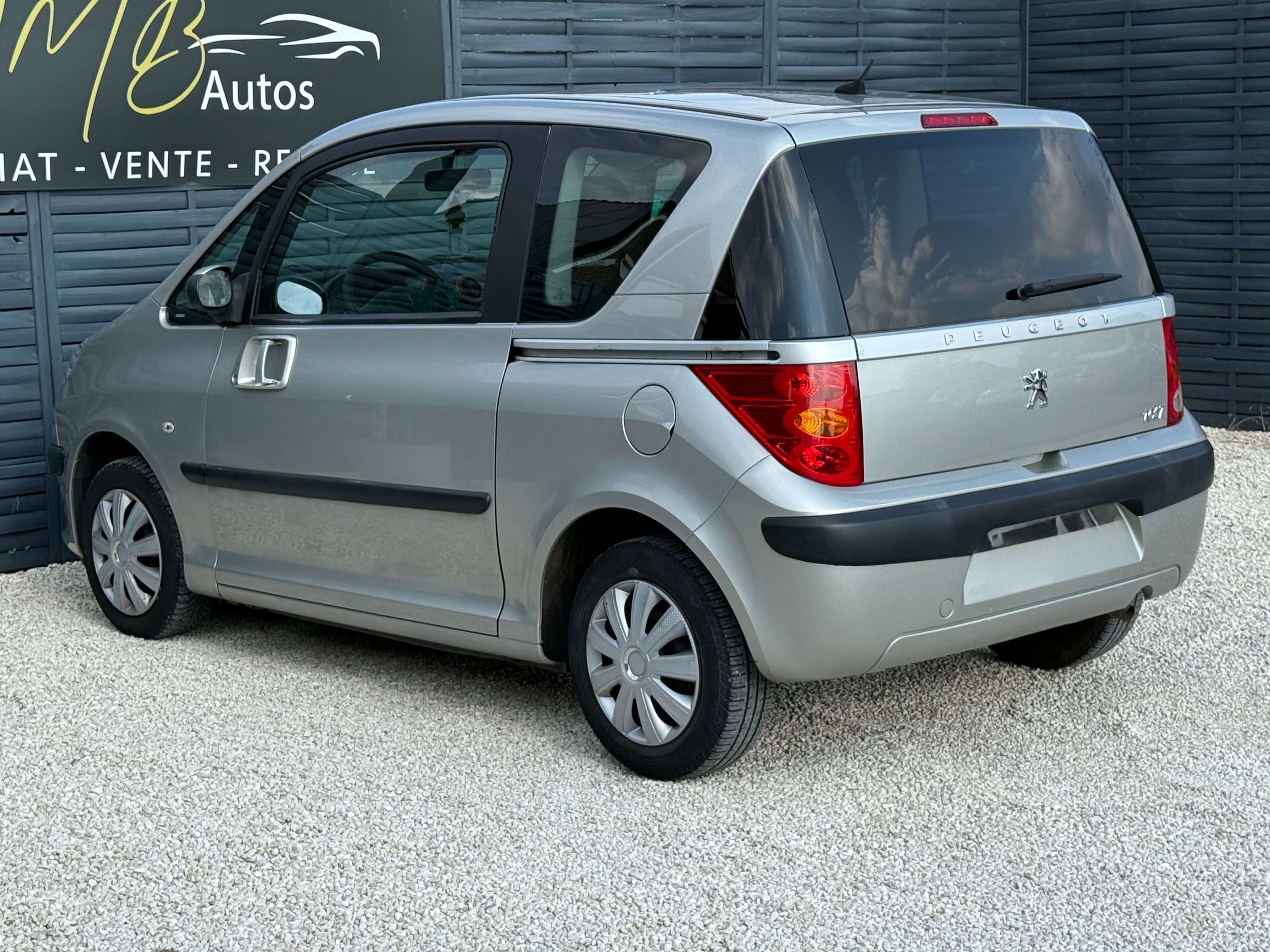 Peugeot 1007 1007 1.4i */*BOITE AUTO+CARNET*/*