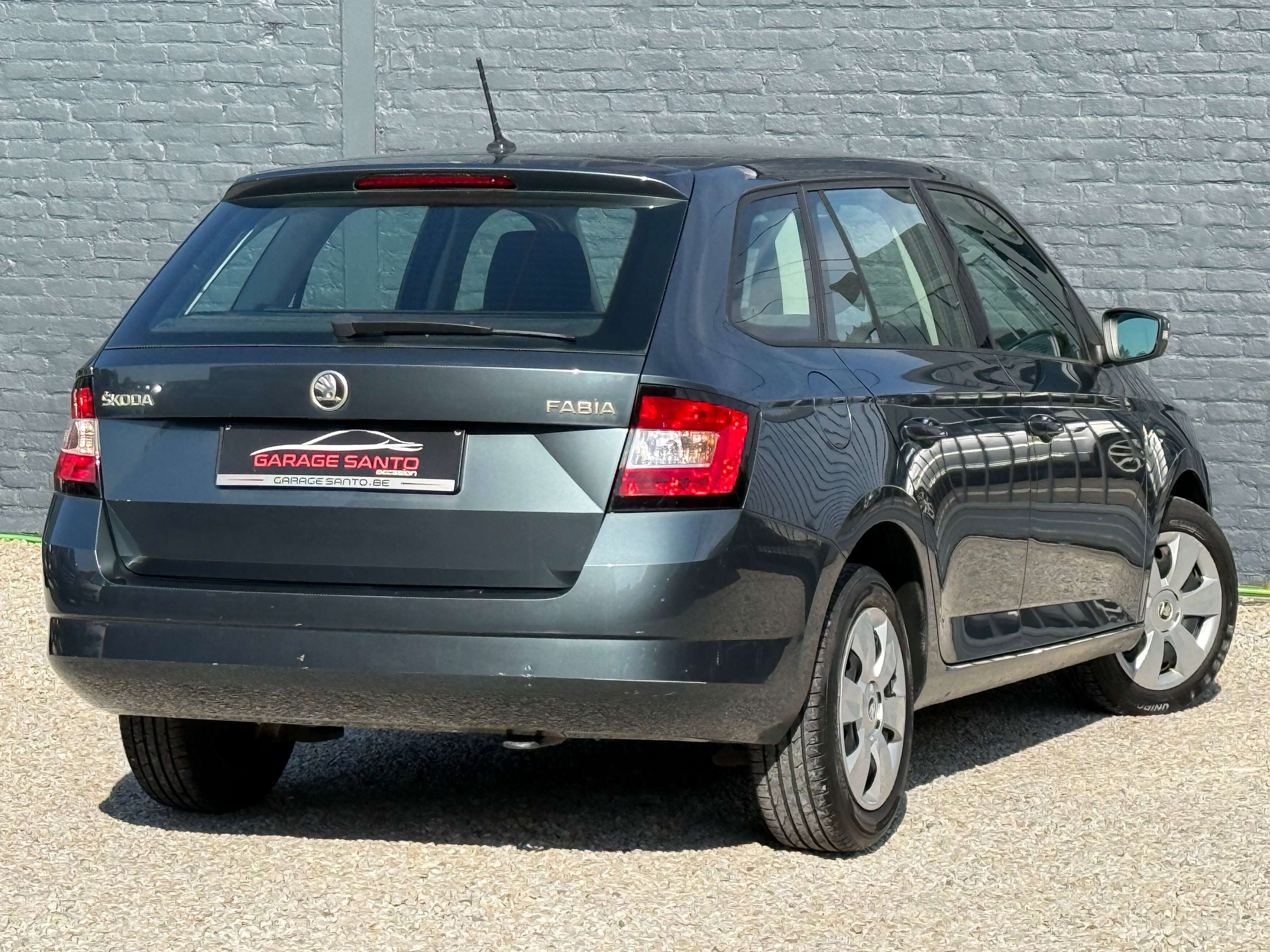 Skoda Fabia Fabia SW 1.0i Active /Airco/Marchand-Export/
