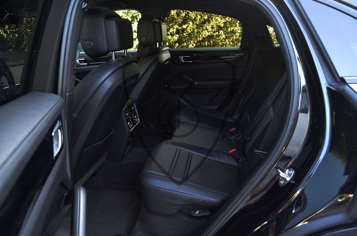 Porsche Cayenne Cayenne 3.0 PHEV COUPE * SPORT DESIGN * 22 INCH * 1HAND