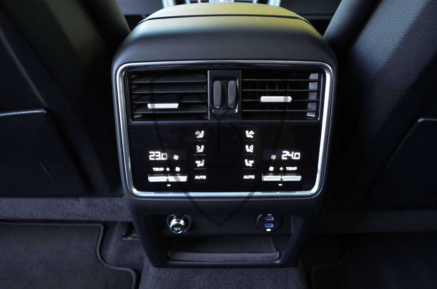 Porsche Cayenne Cayenne 3.0 PHEV COUPE * SPORT DESIGN * 22 INCH * 1HAND