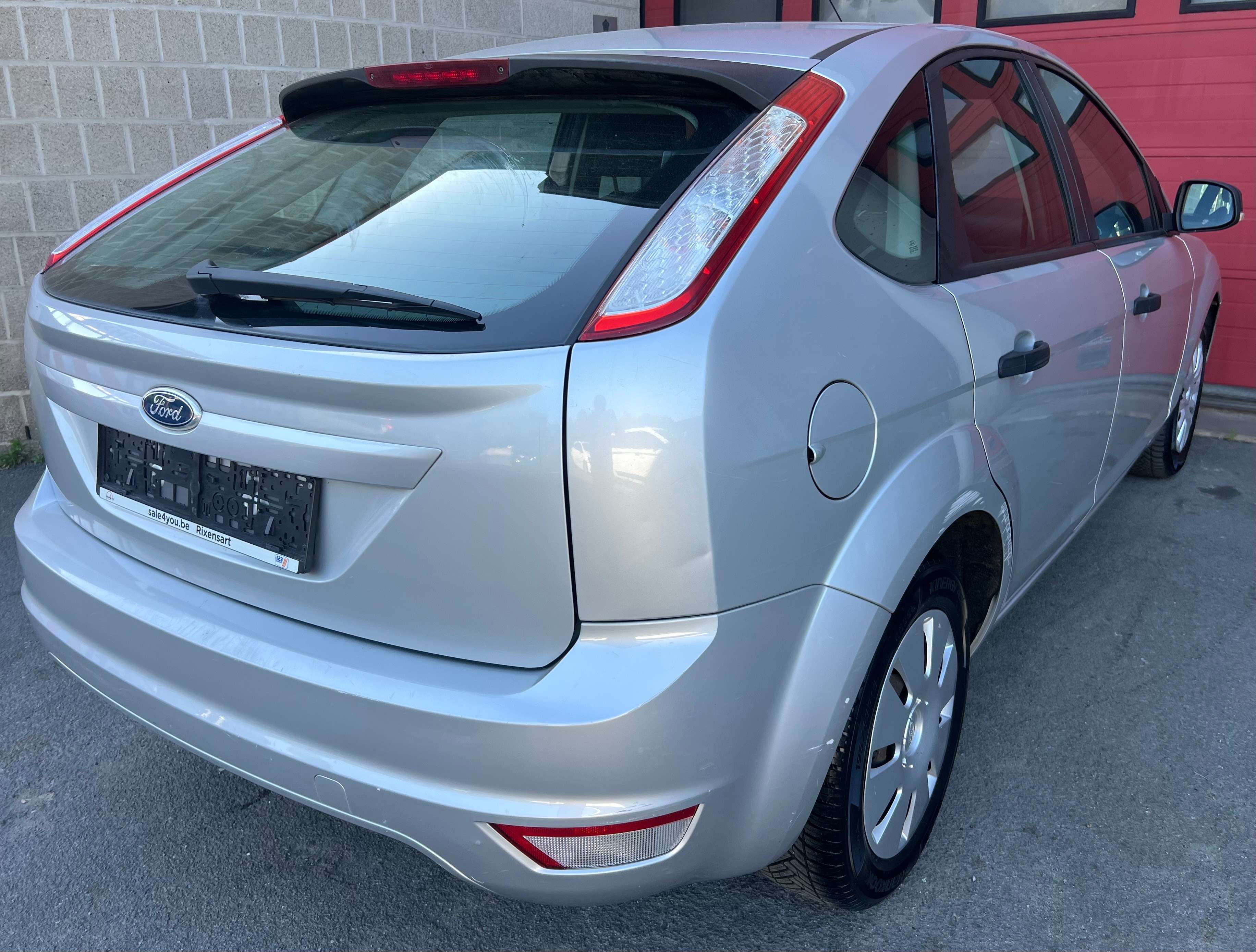 Ford Focus 1.6i Trend + CAR-PASS