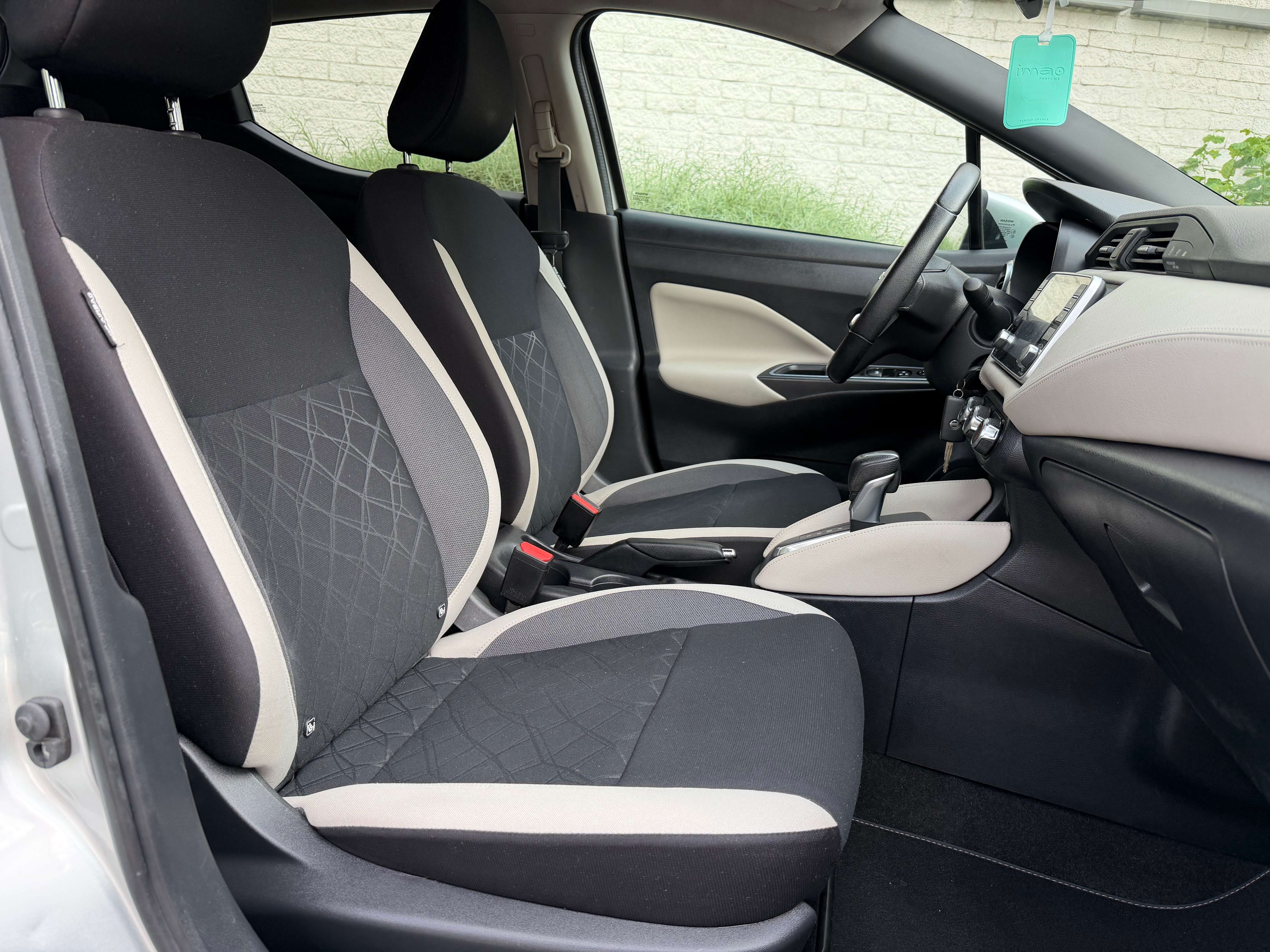 Nissan Micra • AUTOMATIQUE • GPS • CAM • TRÈS PROPRE